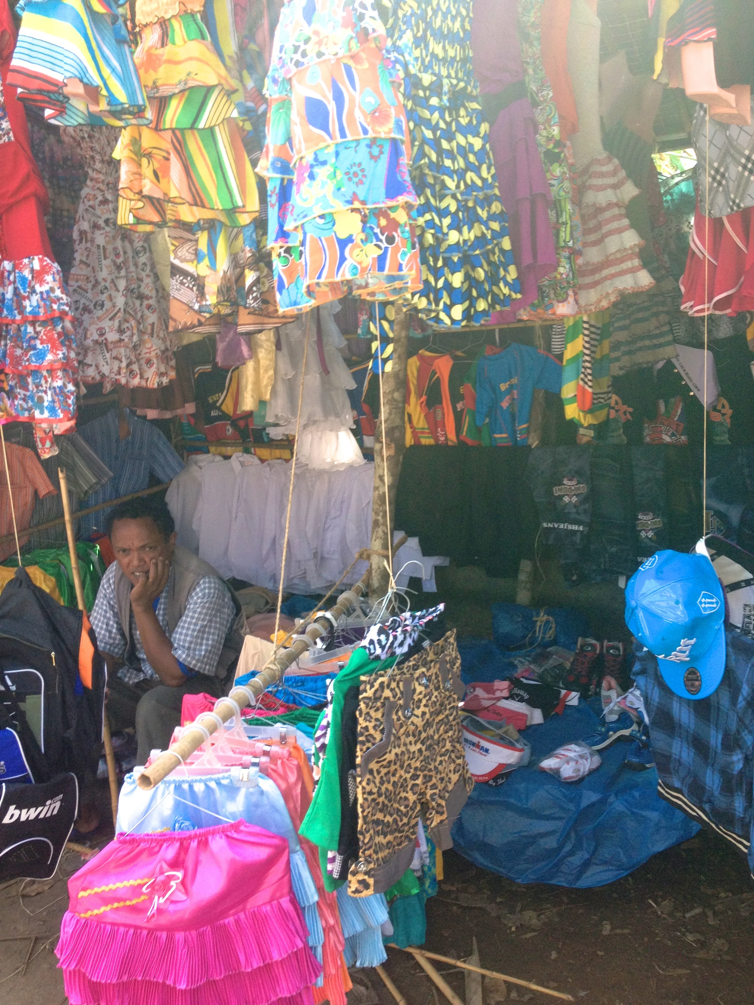 Clothing stand at the Kianjavato market.