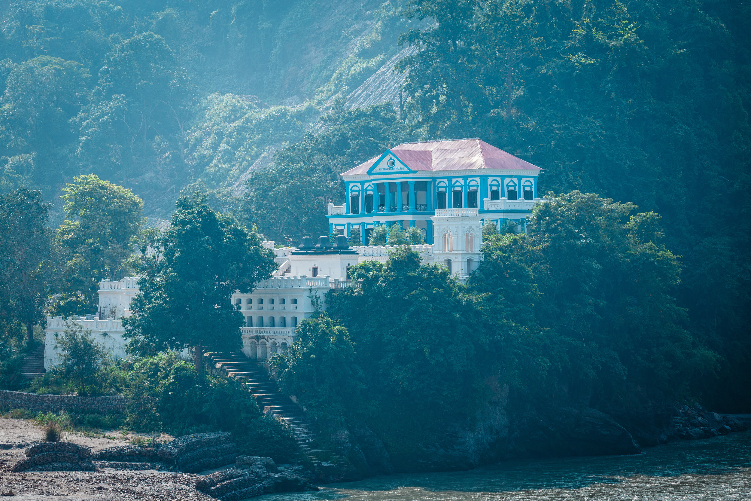 Hike to Rani Mahal, the Taj Mahal of Nepal