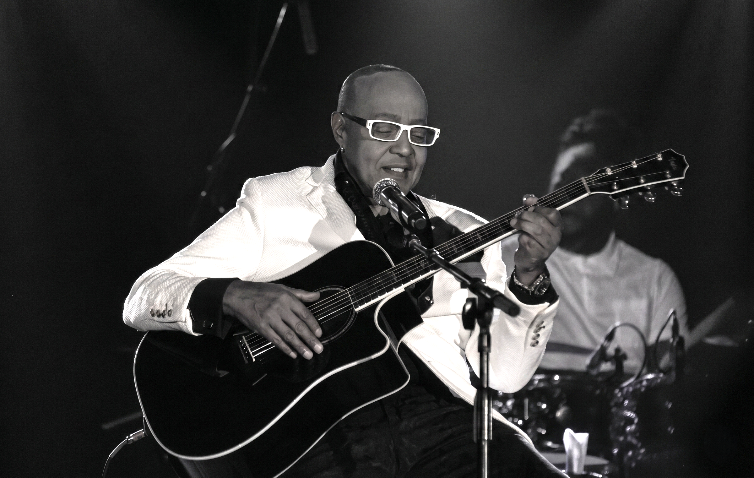Peabo Bryson 