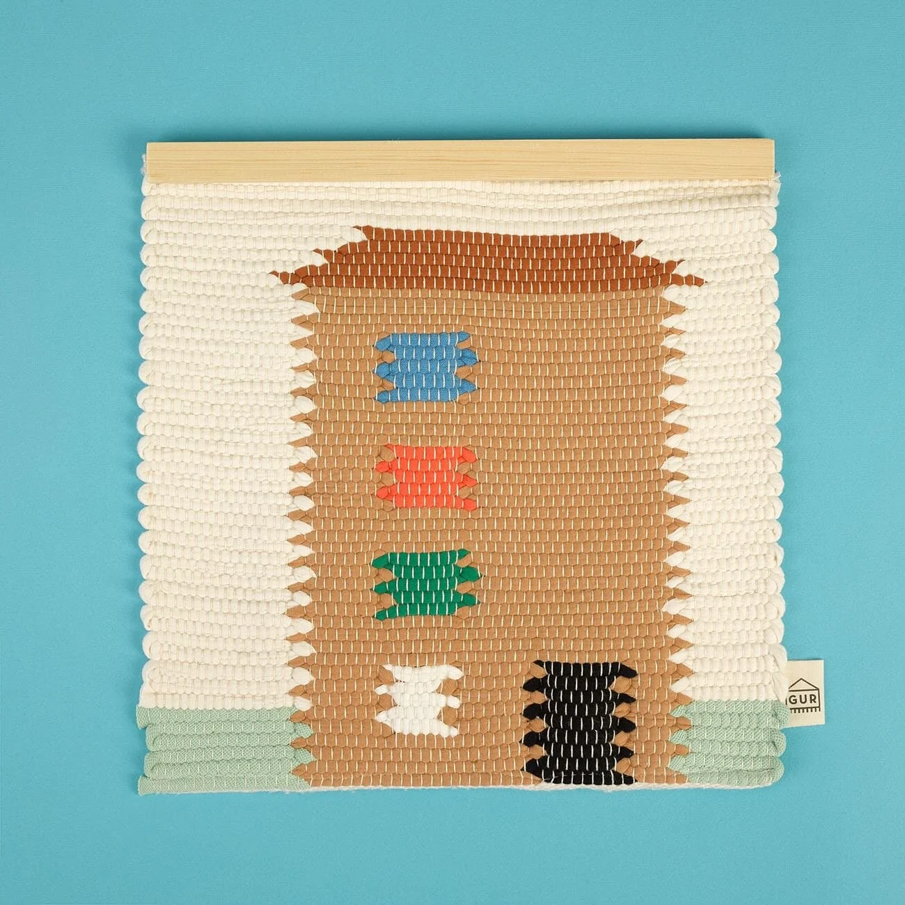 GUR Casitas est&aacute; dispon&iacute;vel online! Link na bio. 
Tamb&eacute;m podem ser vistos ao vivo na It&rsquo;s a Book em Lisboa. 

GUR Casitas is now available online! Link in bio. 
You can also see them live at It&rsquo;s a Book in Lisbon.