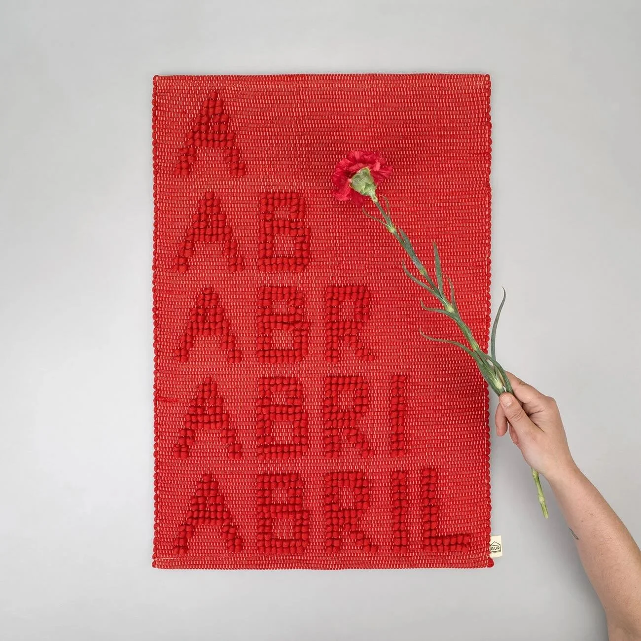 GUR Abril ~ Celebramos 52 anos de Liberdade em Portugal
Celebramos a Liberdade com o GUR Abril. 

Em Portugal, Abril &eacute; o m&ecirc;s da revolu&ccedil;&atilde;o. Uma revolu&ccedil;&atilde;o pac&iacute;fica que terminou com uma ditadura de 48 anos