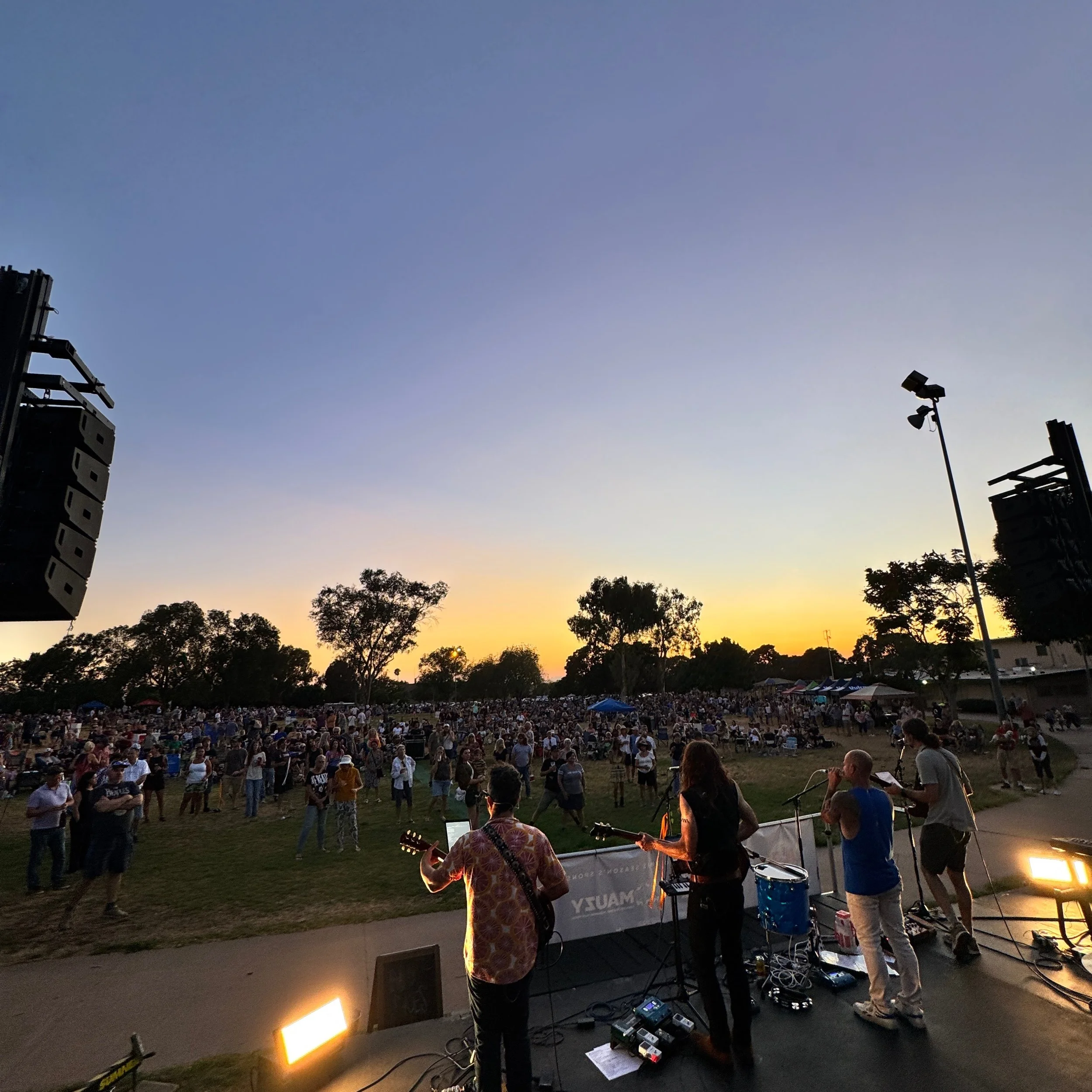 Nothing beats a summer evening in Allied Gardens! 🌞🎶 The First Friday Concert last Friday was a blast, with an incredible Beatles tribute band bringing all the classics to life, @thatbeatlescoverband. From singing along to dancing with friends and 