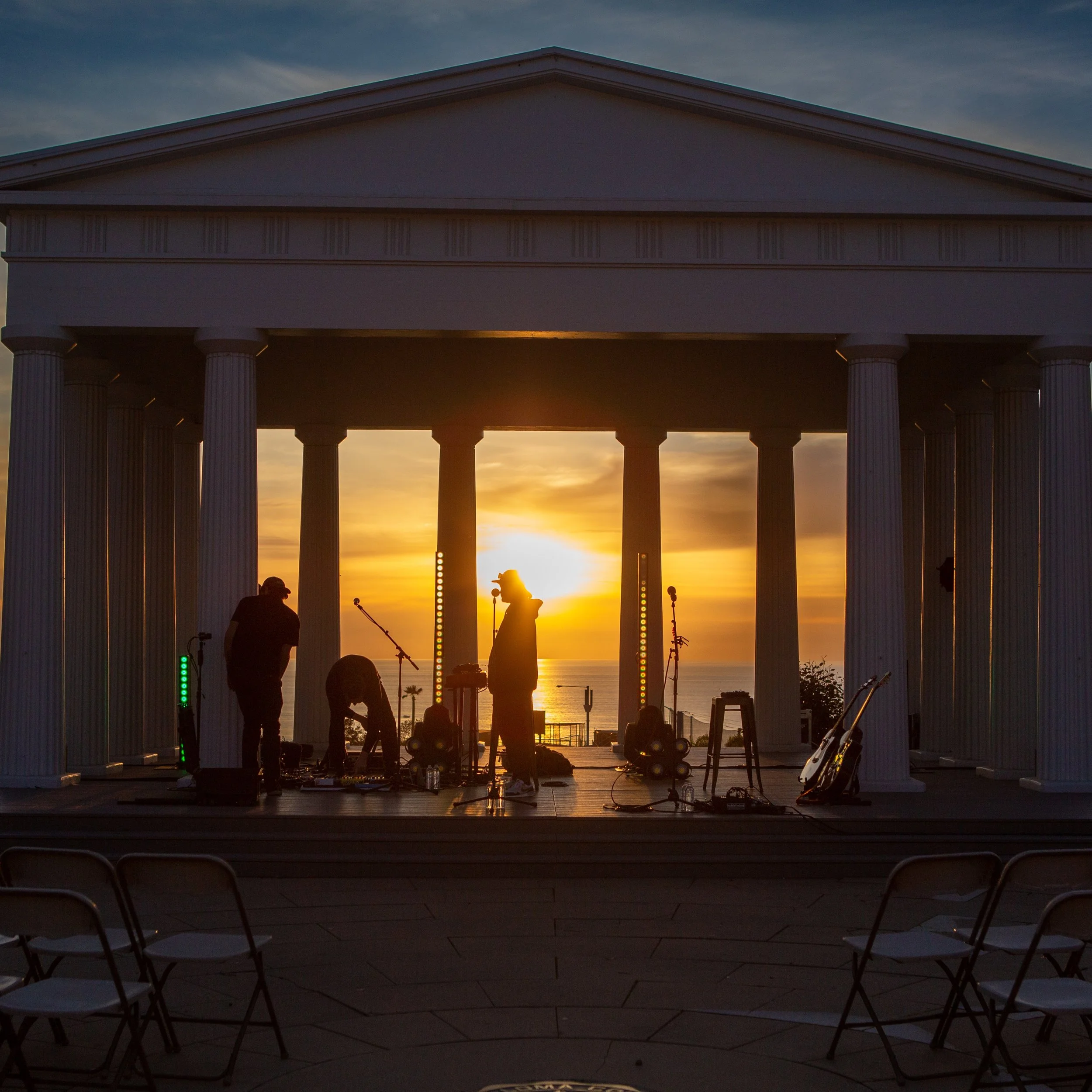 🔙 FROM THE ARCHIVES | PLNU Alumni Weekend 2023 🎶🎓

Taking it back to February 2023 at Point Loma Nazarene University for their Alumni Weekend Concert! 🌊🎤

San Diego Event Pros was proud to provide production for an incredible evening of live mus