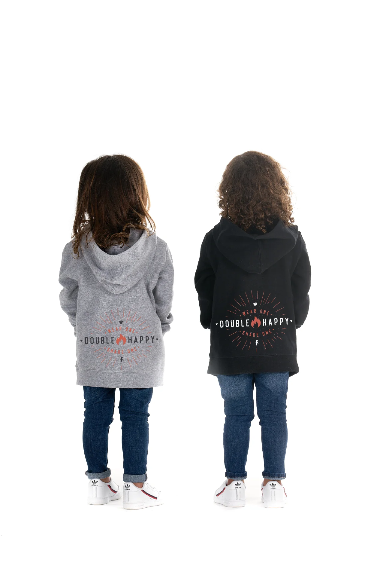 doublehappykids_2019_022-Twins-Back.jpg