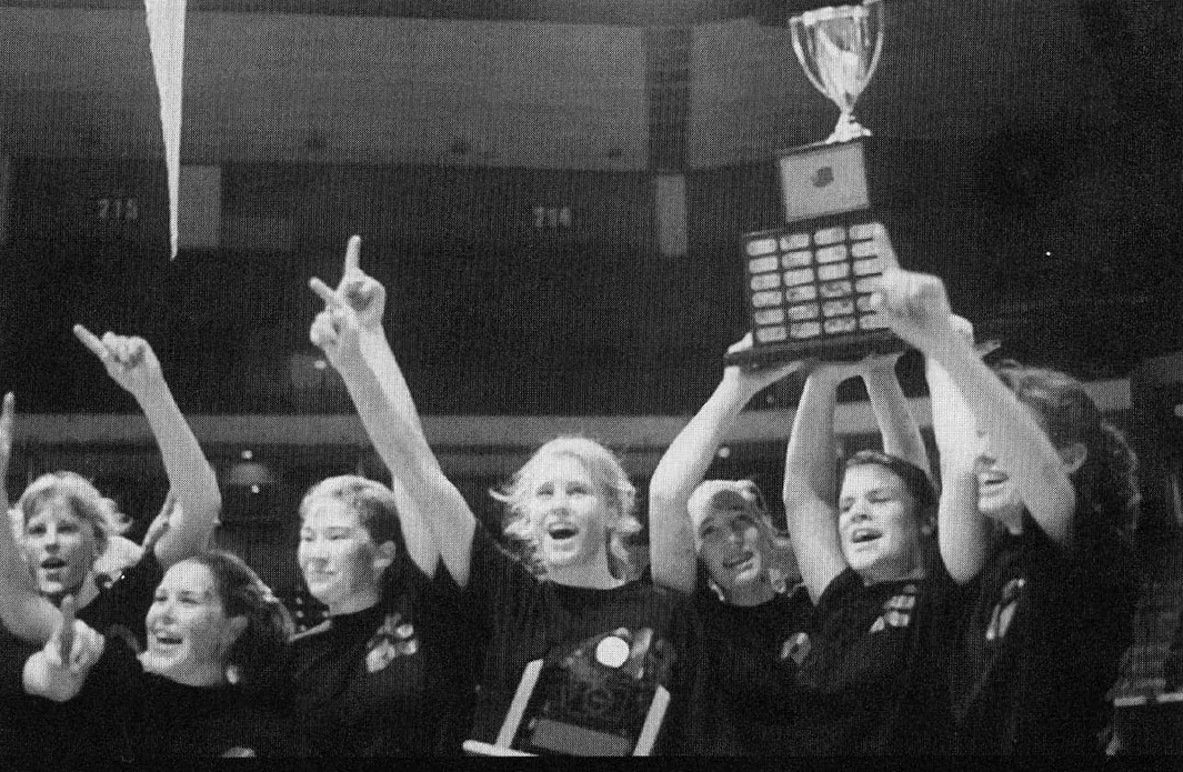 002-004 (volleyball pictur).jpg