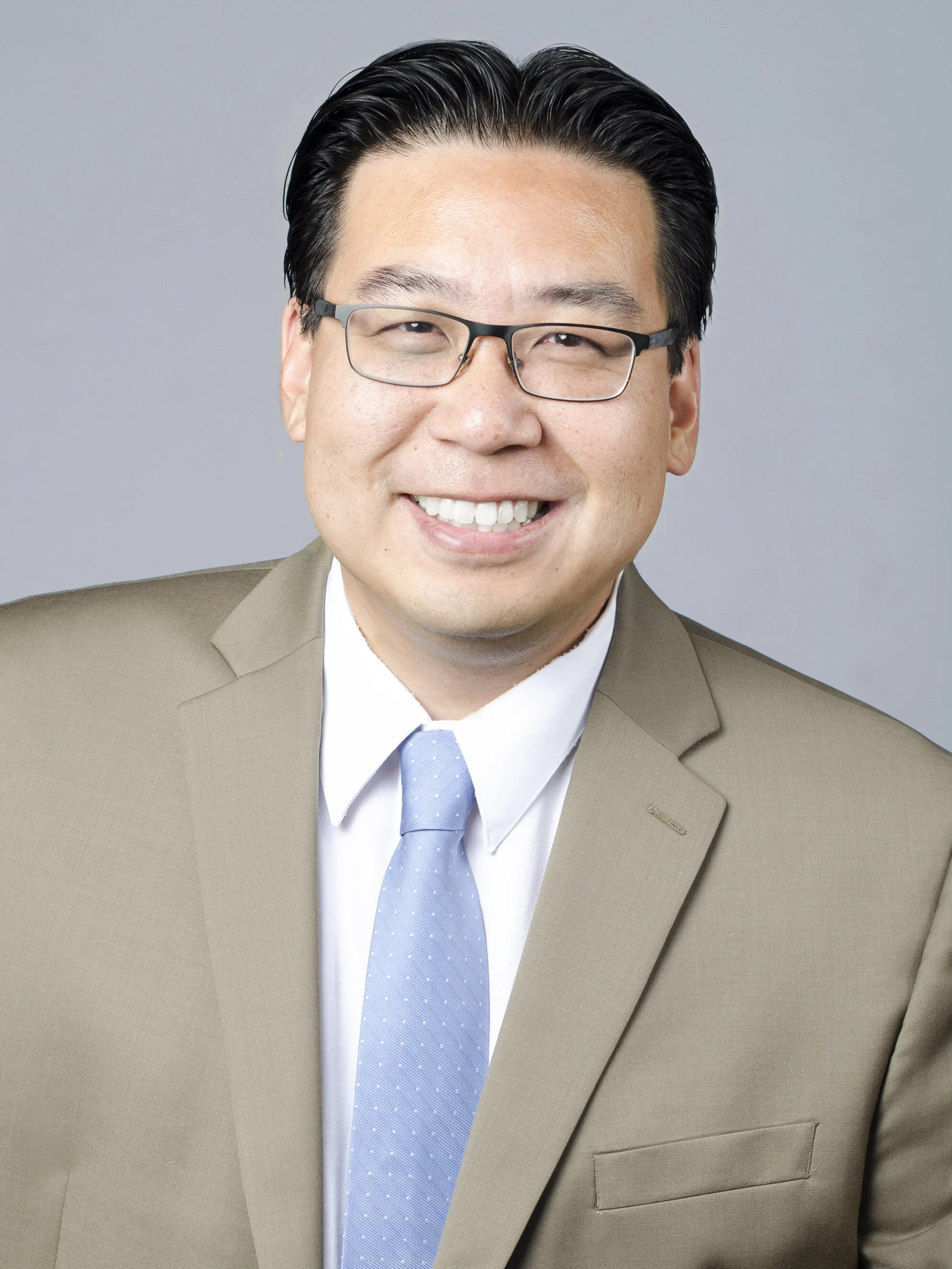 Michael Fong '95 Sr. Deputy Mayor 