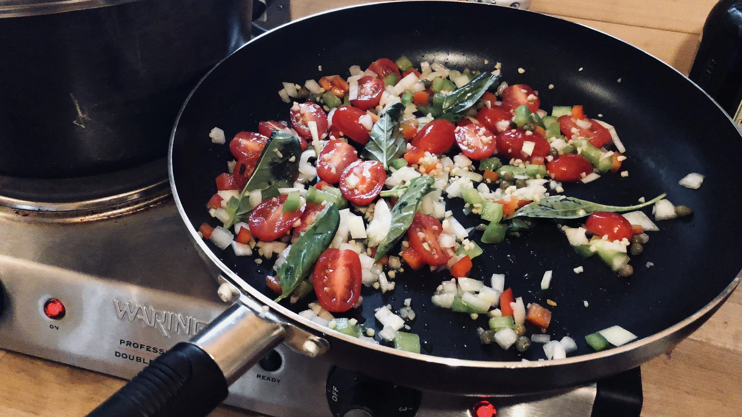 Chef'n up the sauce for the spaghetti...