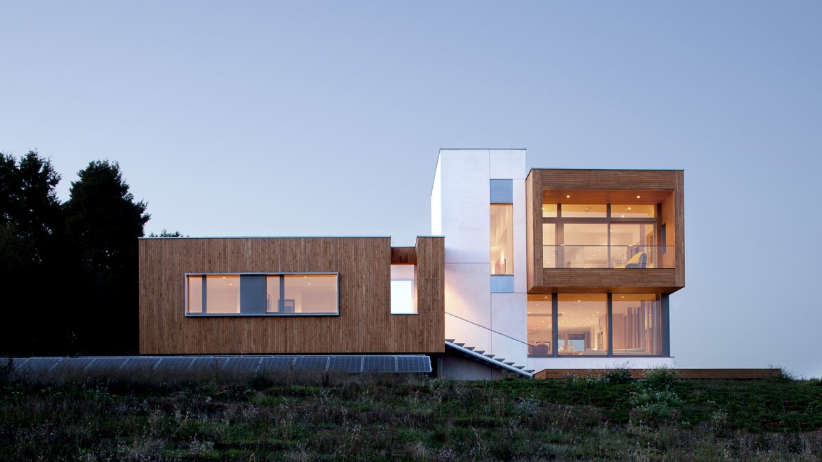 Karuna House