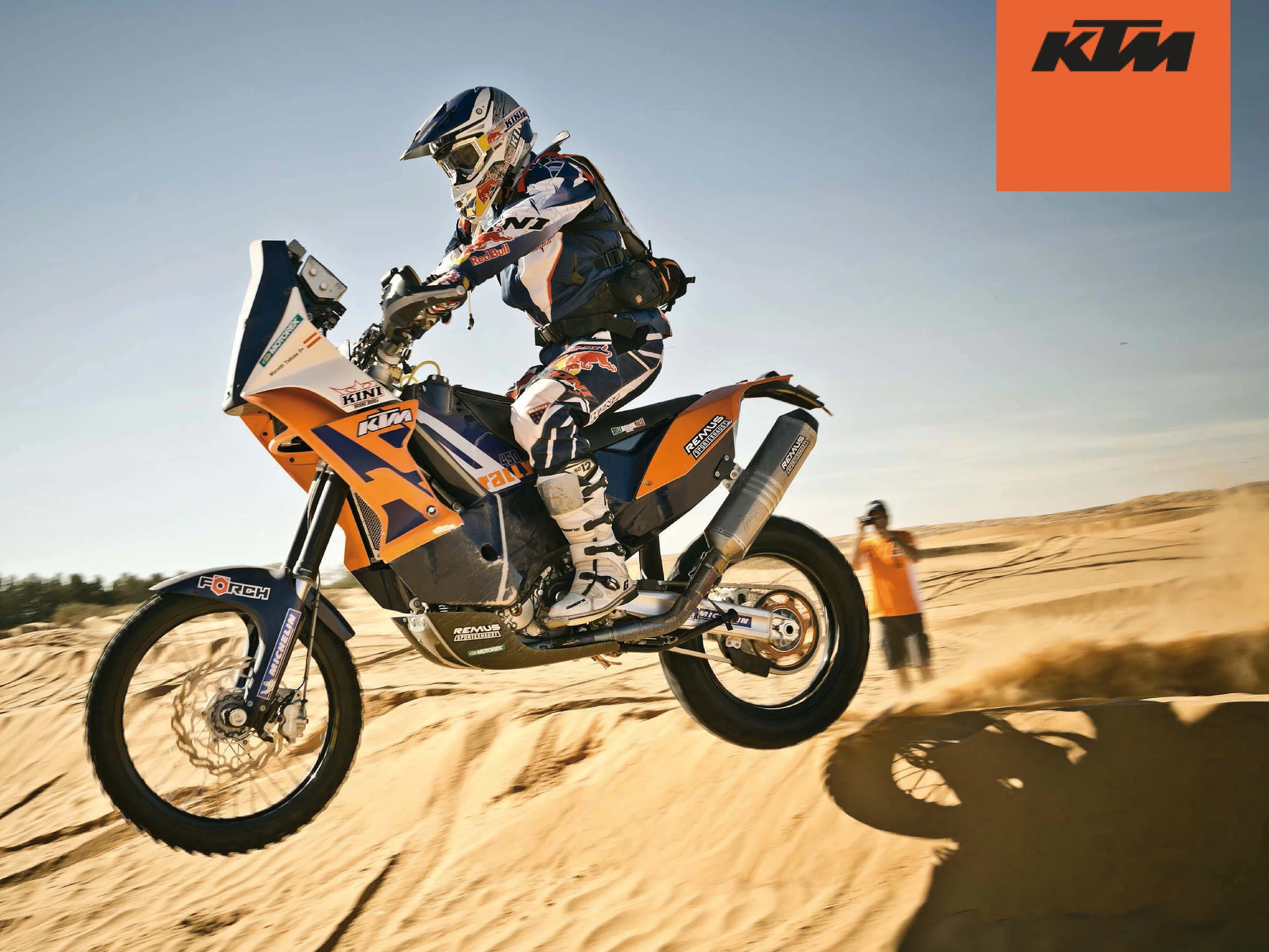 KTM_1280x960_2-2.jpg