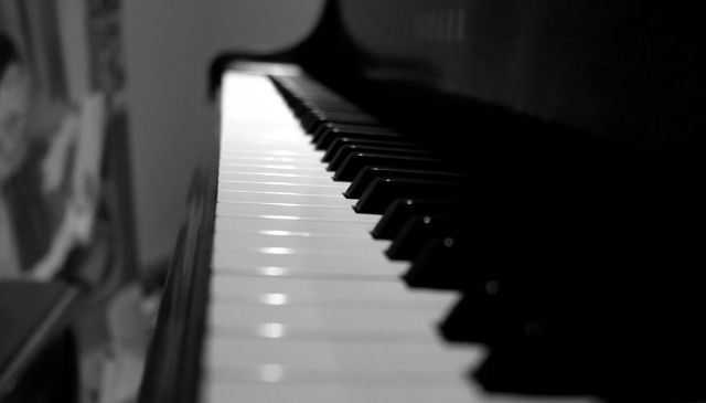 Piano.jpeg