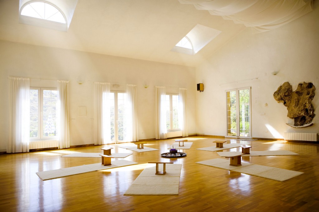 yoga-studio-2-1024x682.jpg