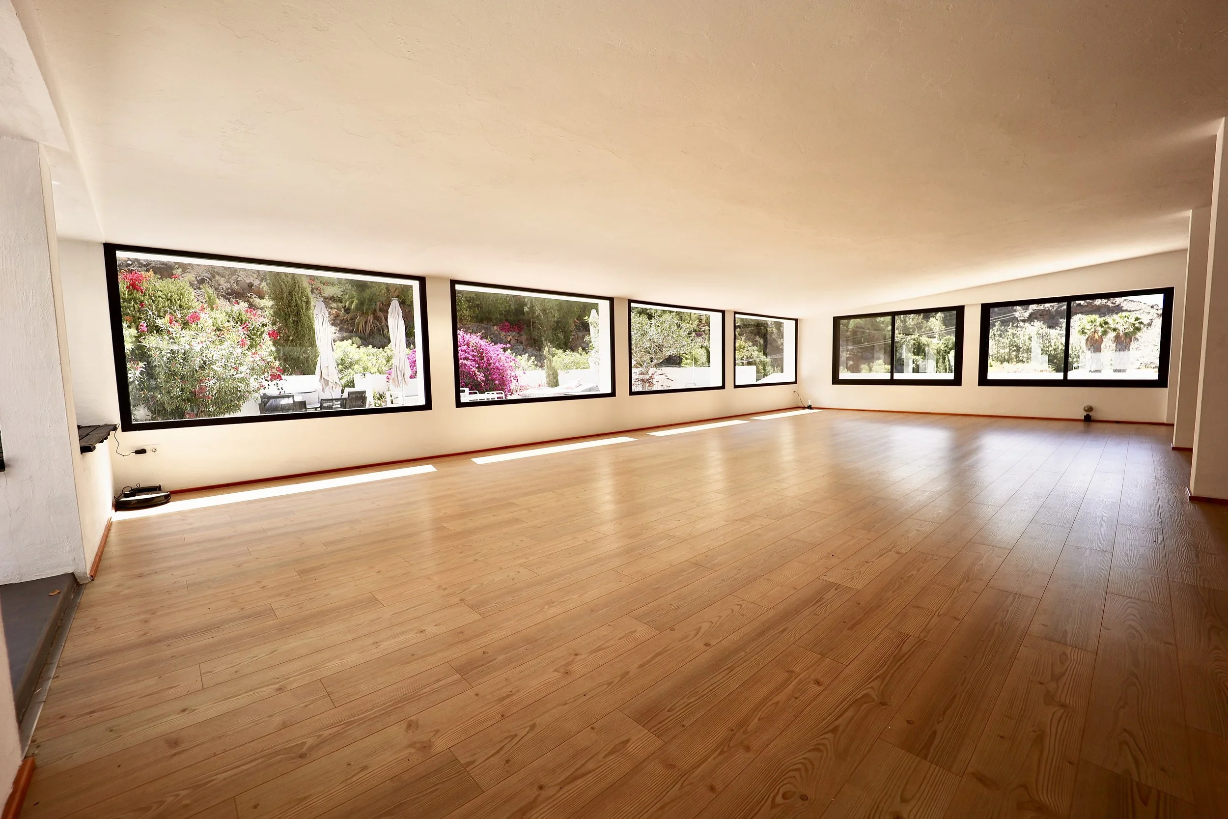  Herlig svalt yogarom med utsikt 