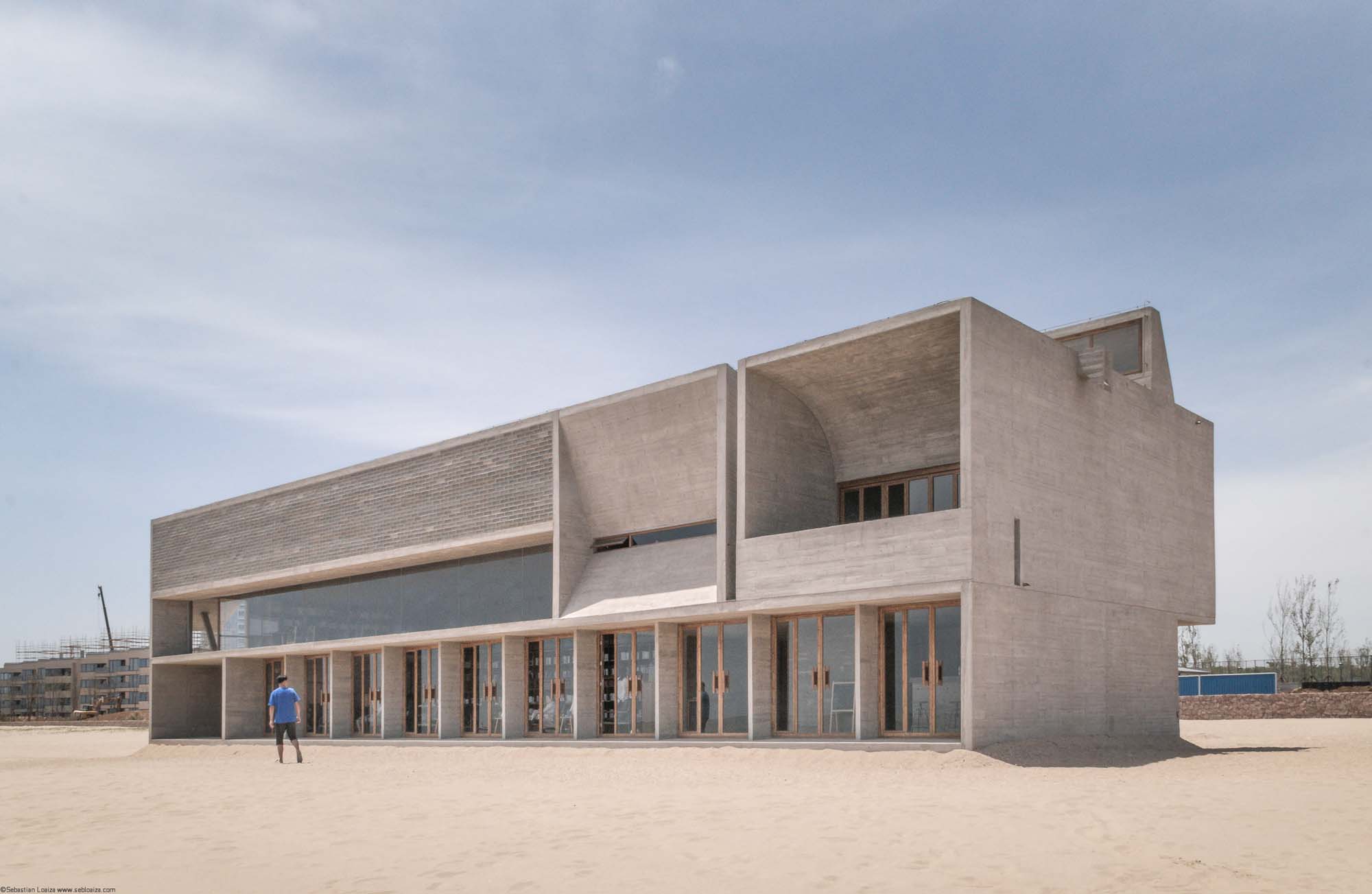 Seashore Library by Vector Architects