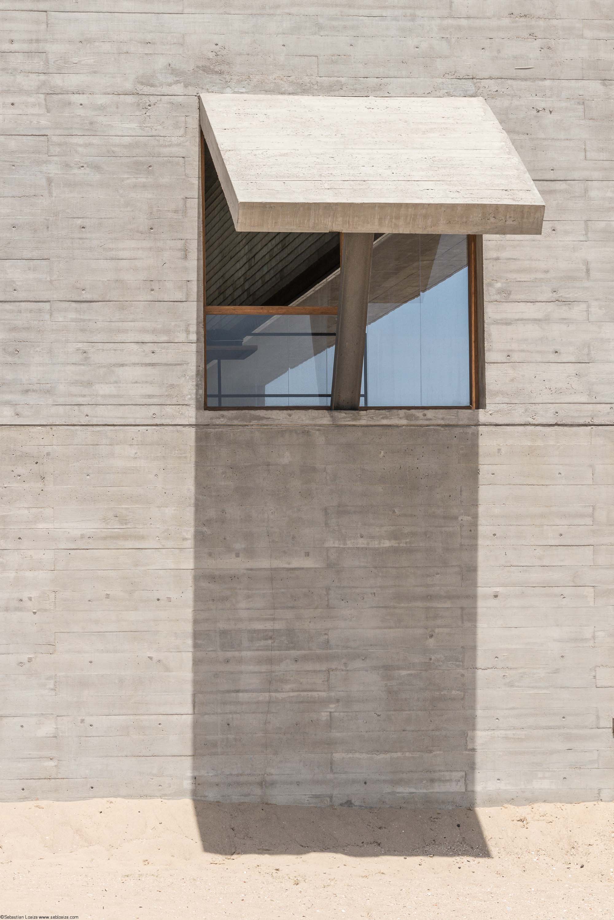 Seashore Library by Vector Architects