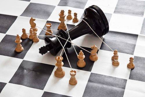 What is Zugzwang in chess? - Chess Terms 