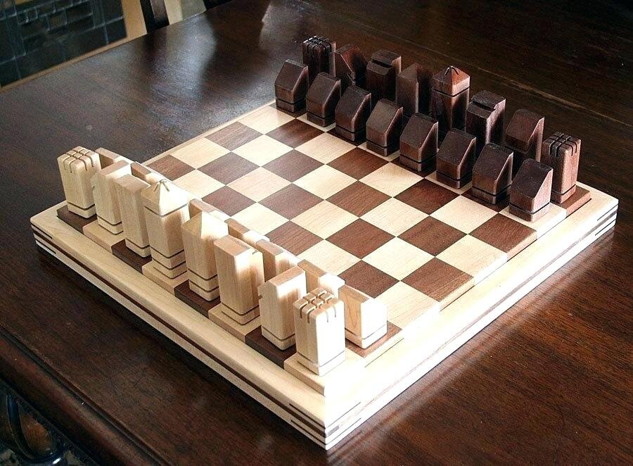 The One Thing Missing From Online Chess - Pushing Wood