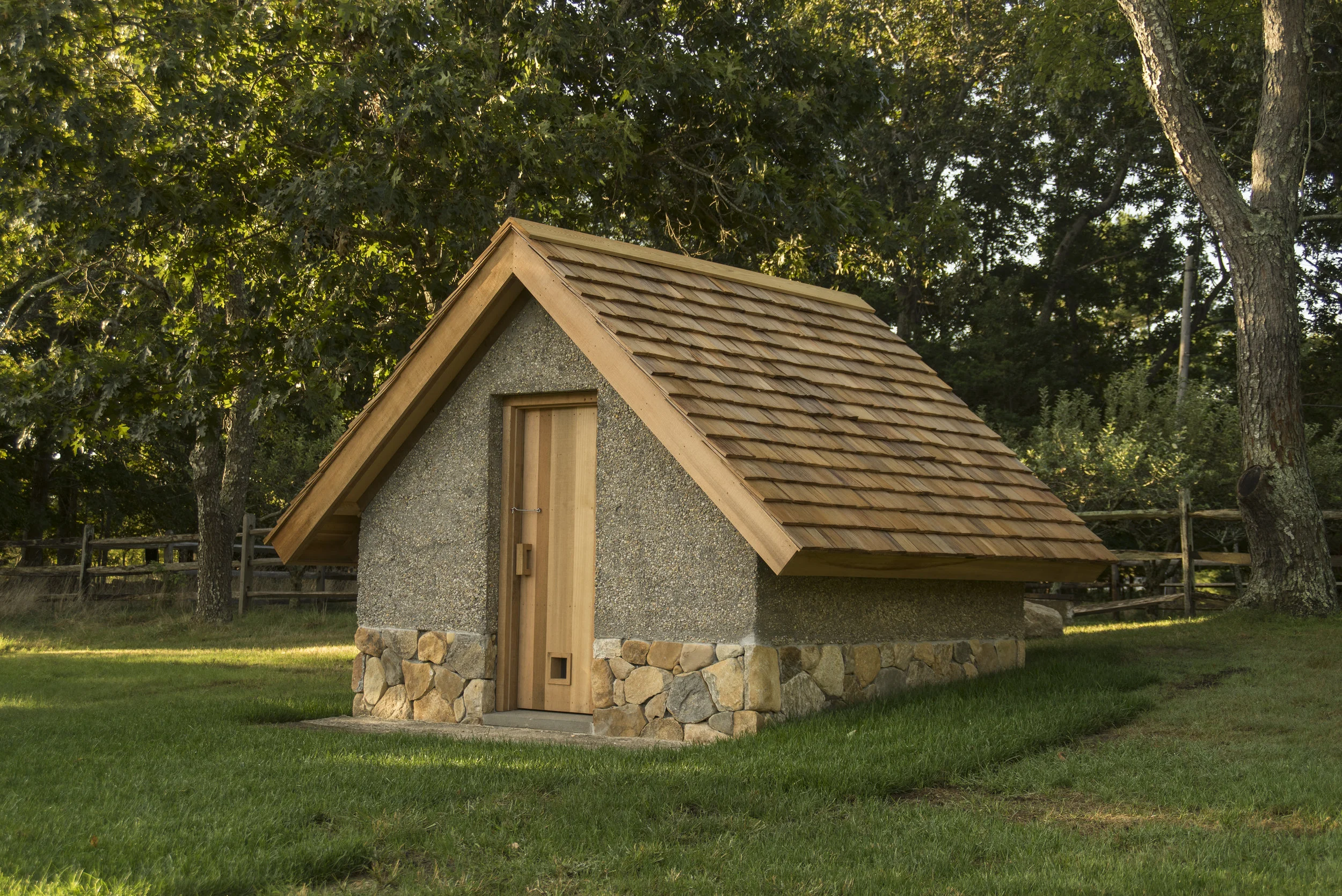 Edwina von Gal Design, Whitmores Masonry & Carpentry
