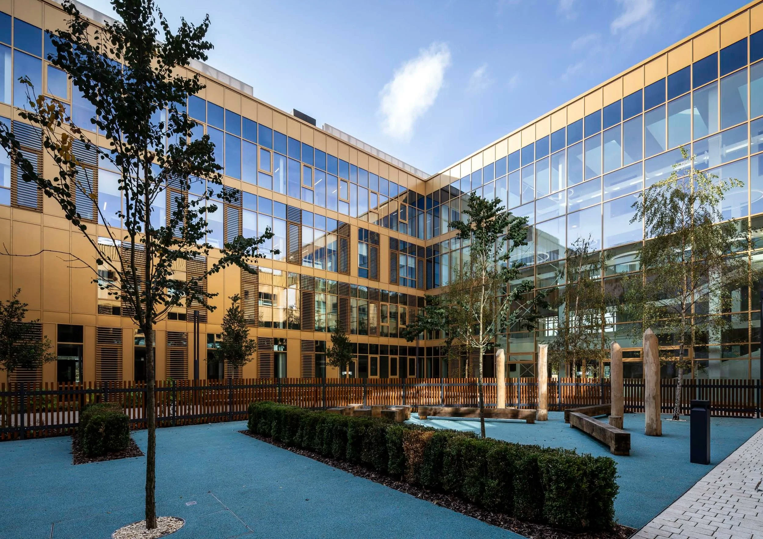 04_Courtyard.jpg