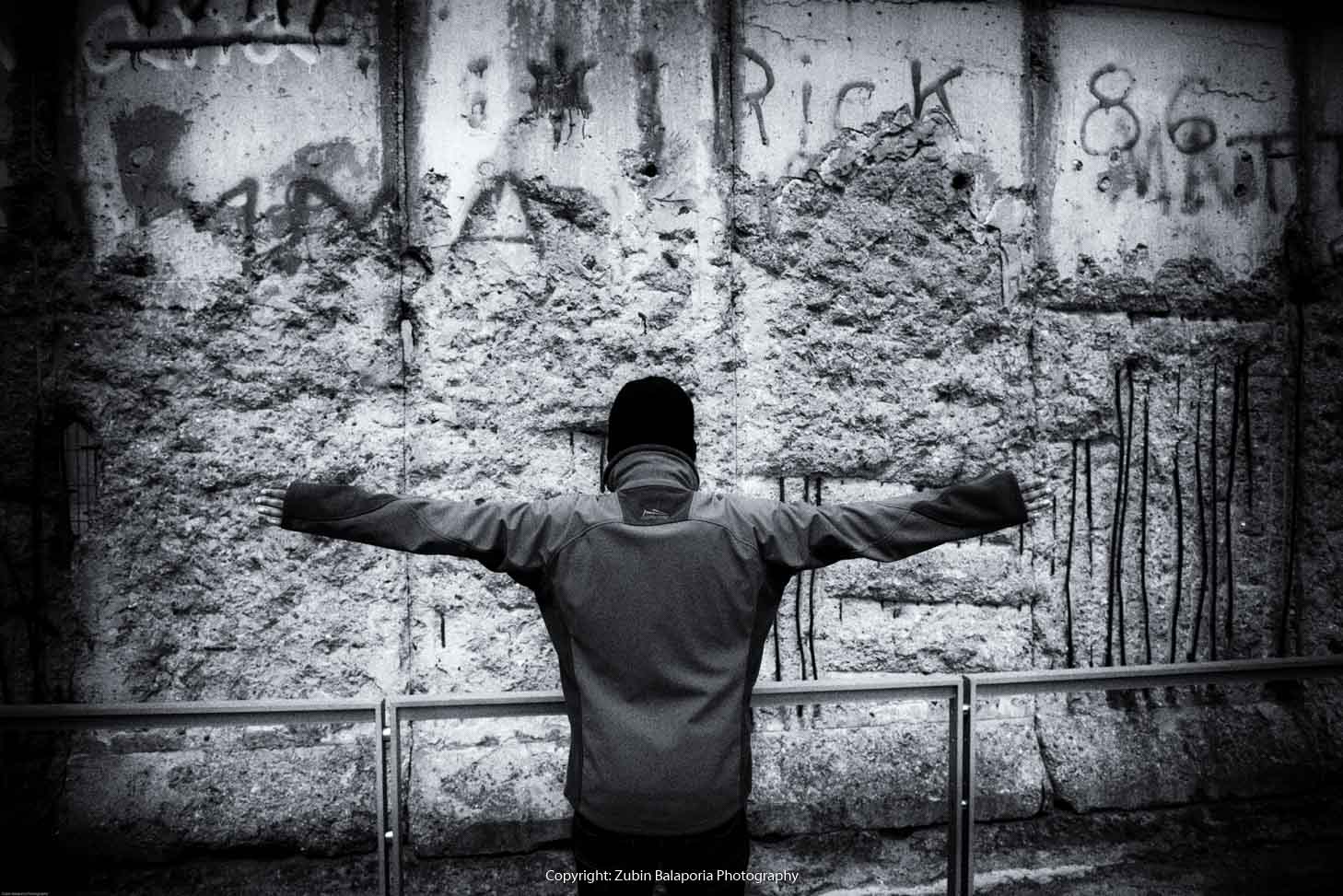 Berlin Wall Far BW.jpg
