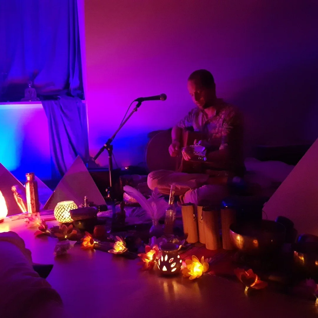 From our latest ceremony. Testing the spaceship before departure. 
Tonight we host a small and intimate cacao ceremony in a private appartment by the waters. Thank you for these blessings 🙏🏼🚀🌎❤