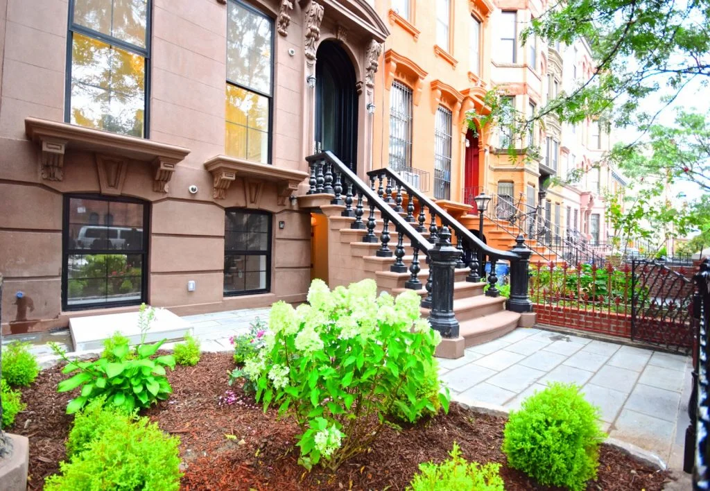 bed_Stuy_brownstone-5c371c-1024x708.jpg