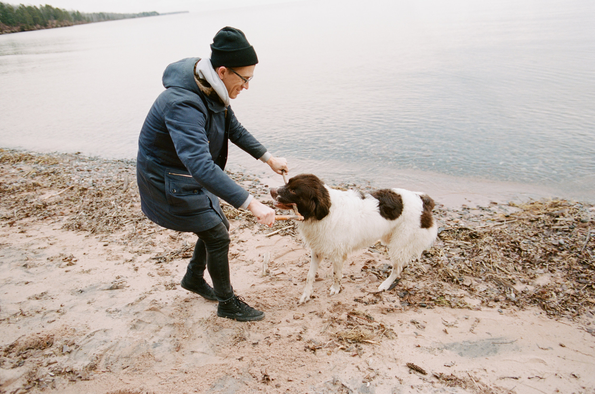 PNW-Based Commercial Family Adventure Tourism Photographer With Newfoundland Dog