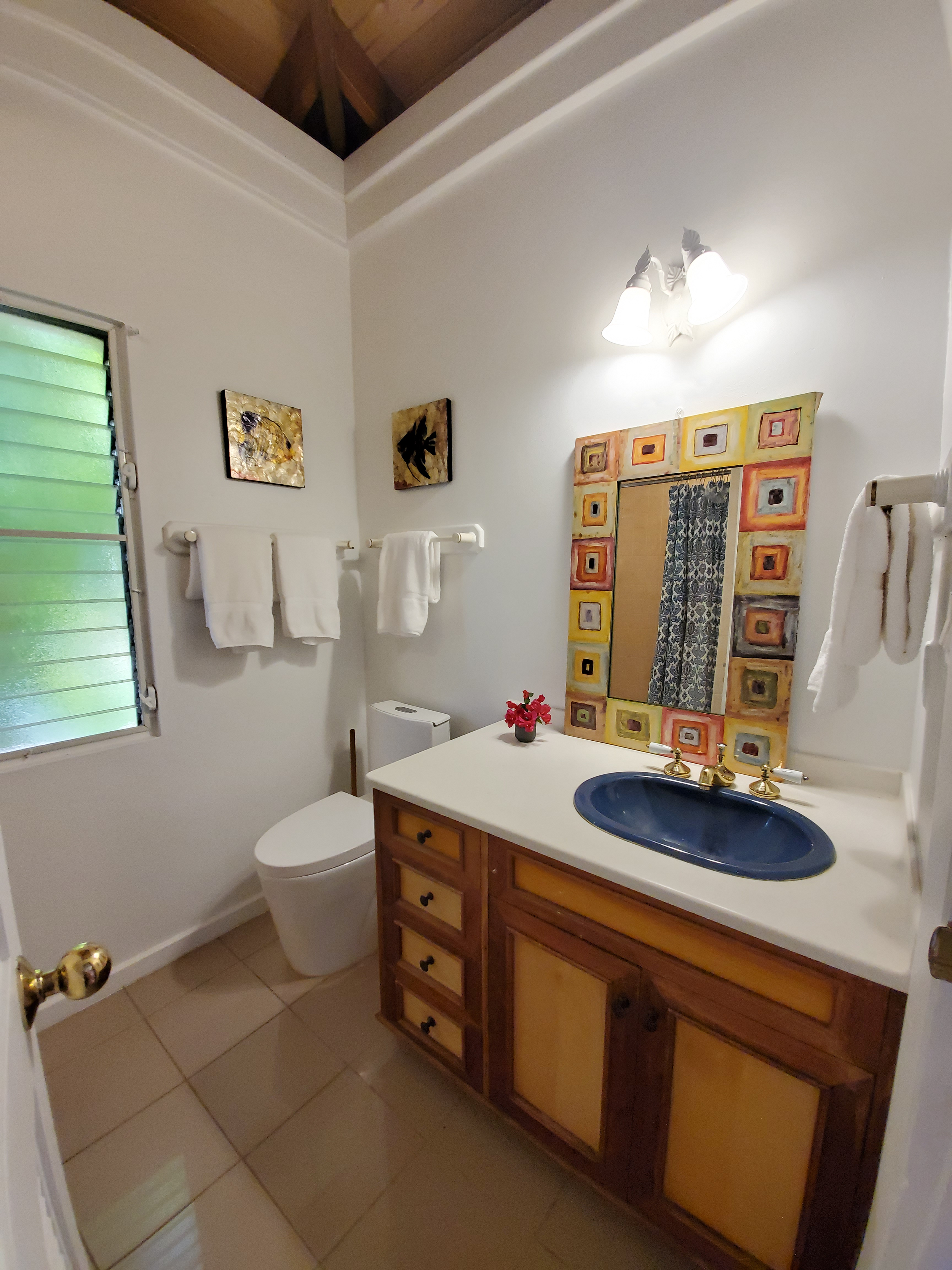 GuestBath (1).png