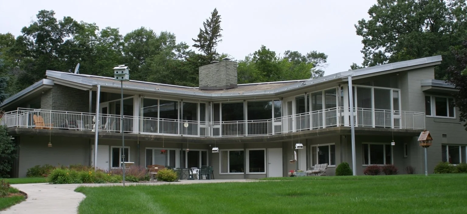 Back of house- resized- cropped.jpg