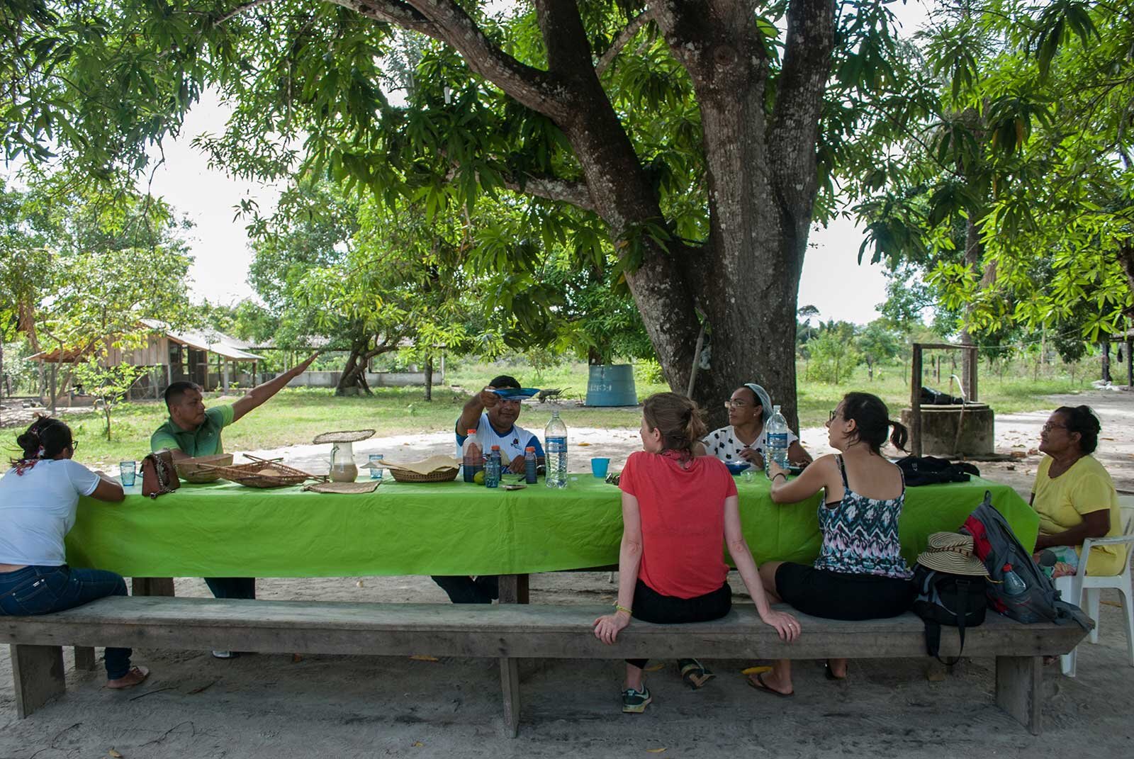  Lunch under the towering mango trees at Tabalascada.  Photo © Tina Leme Scott   