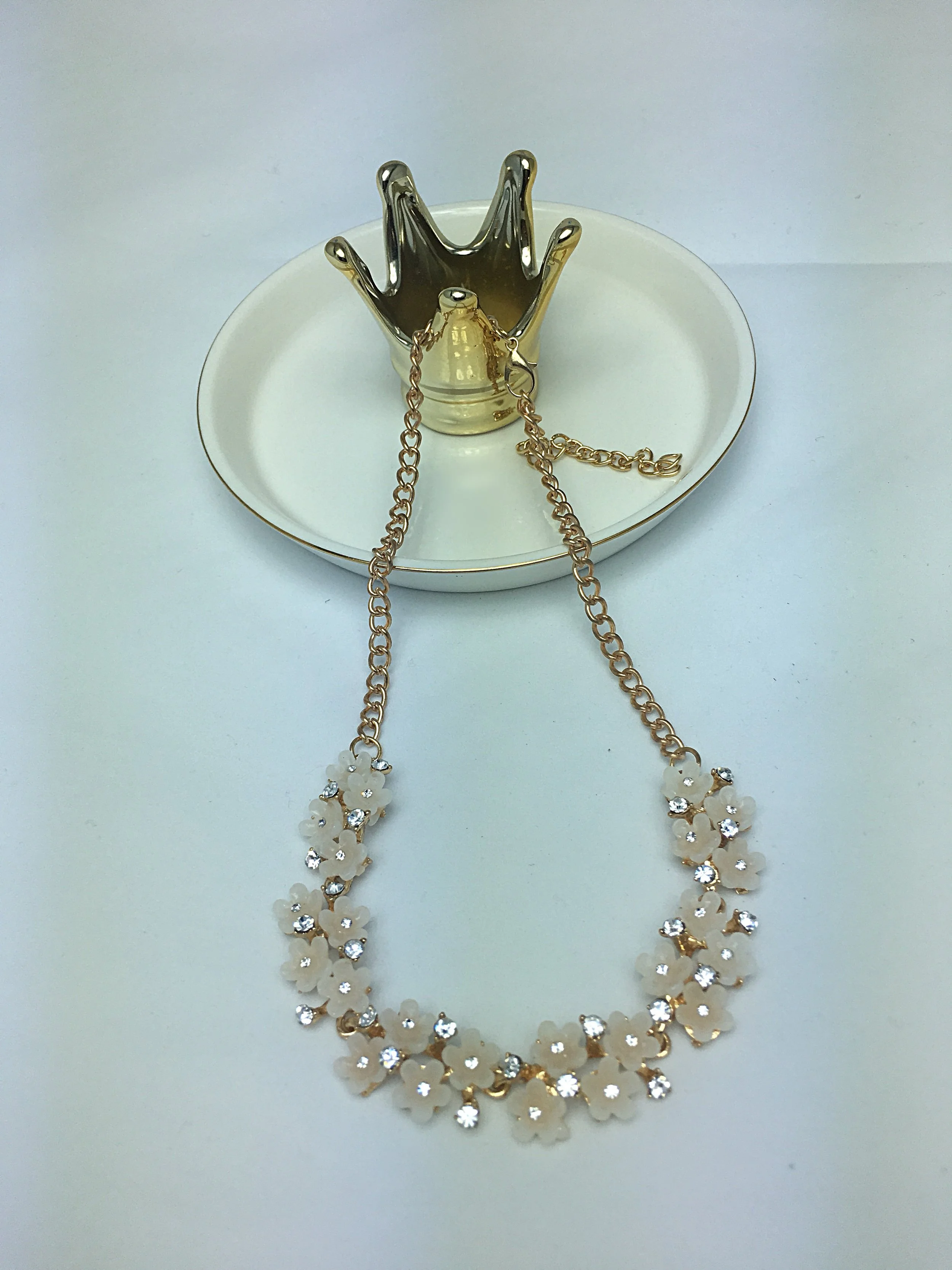 Small Flower Necklace 