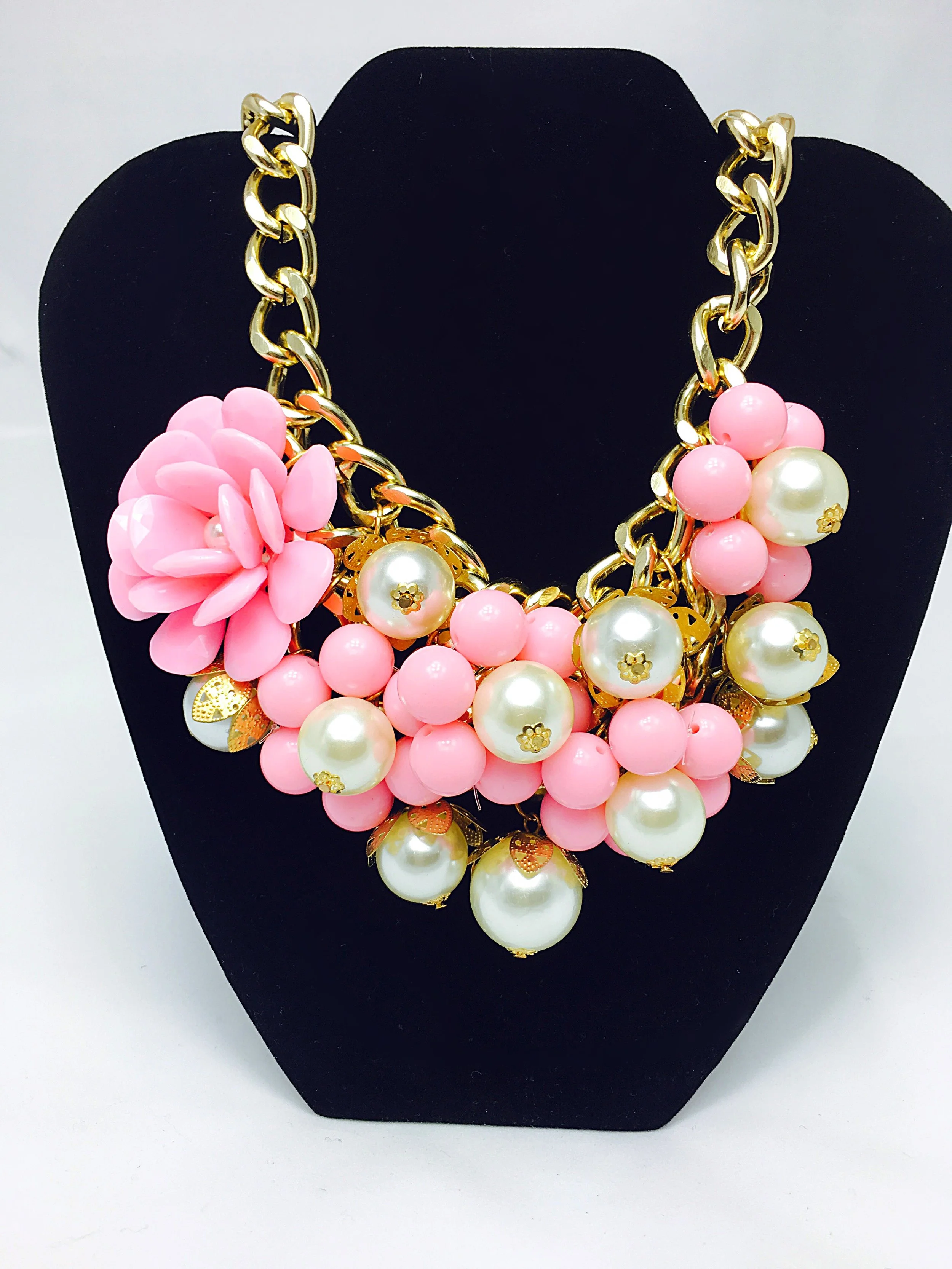 Large Flower & Pearl 