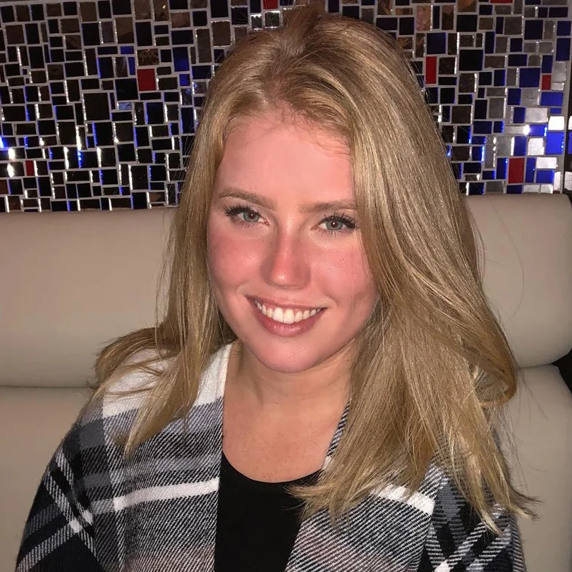 Hayley Lofthouse Graphic Designer LinkedIn