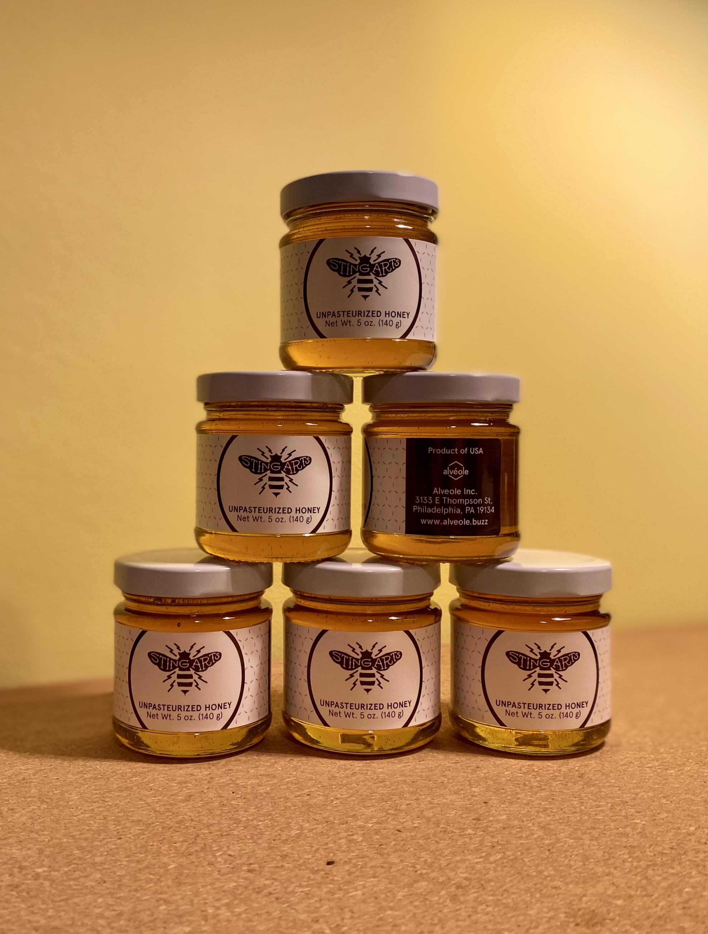 sting_arts_alvéole_honey_jars (1).png