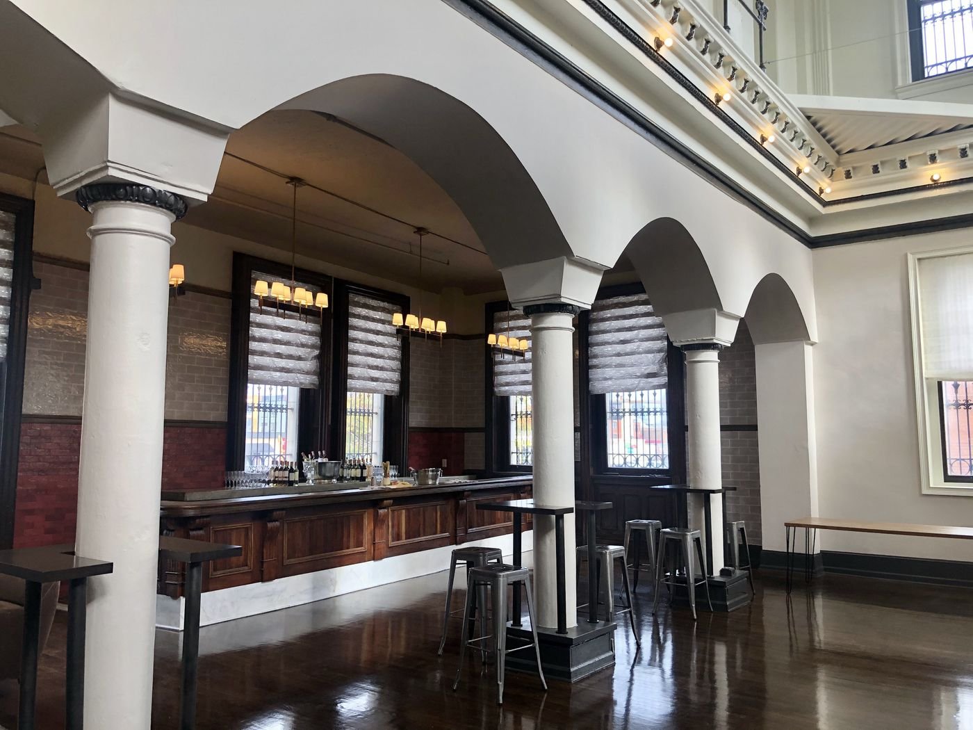 banca bar.jpg