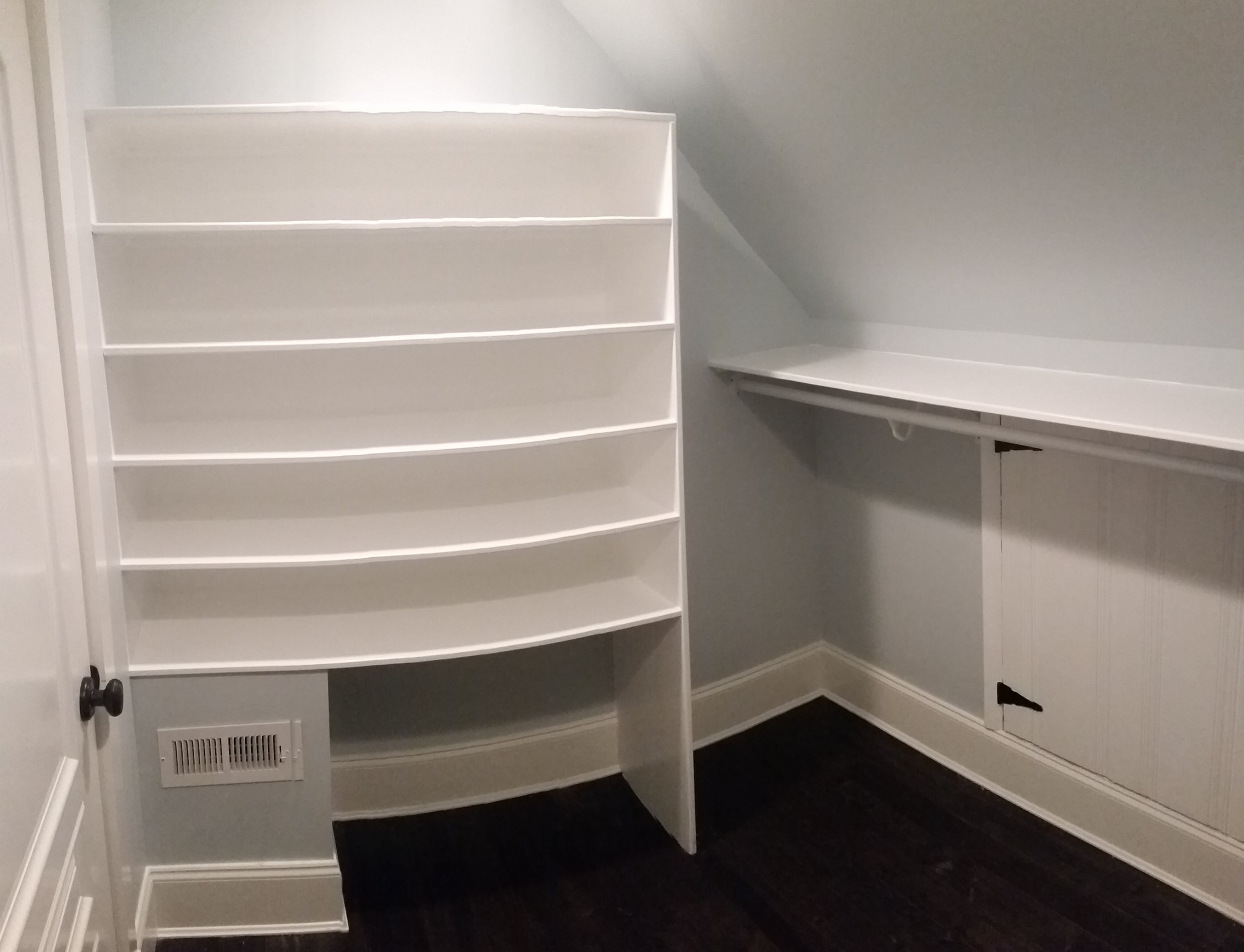Master closet1.jpg