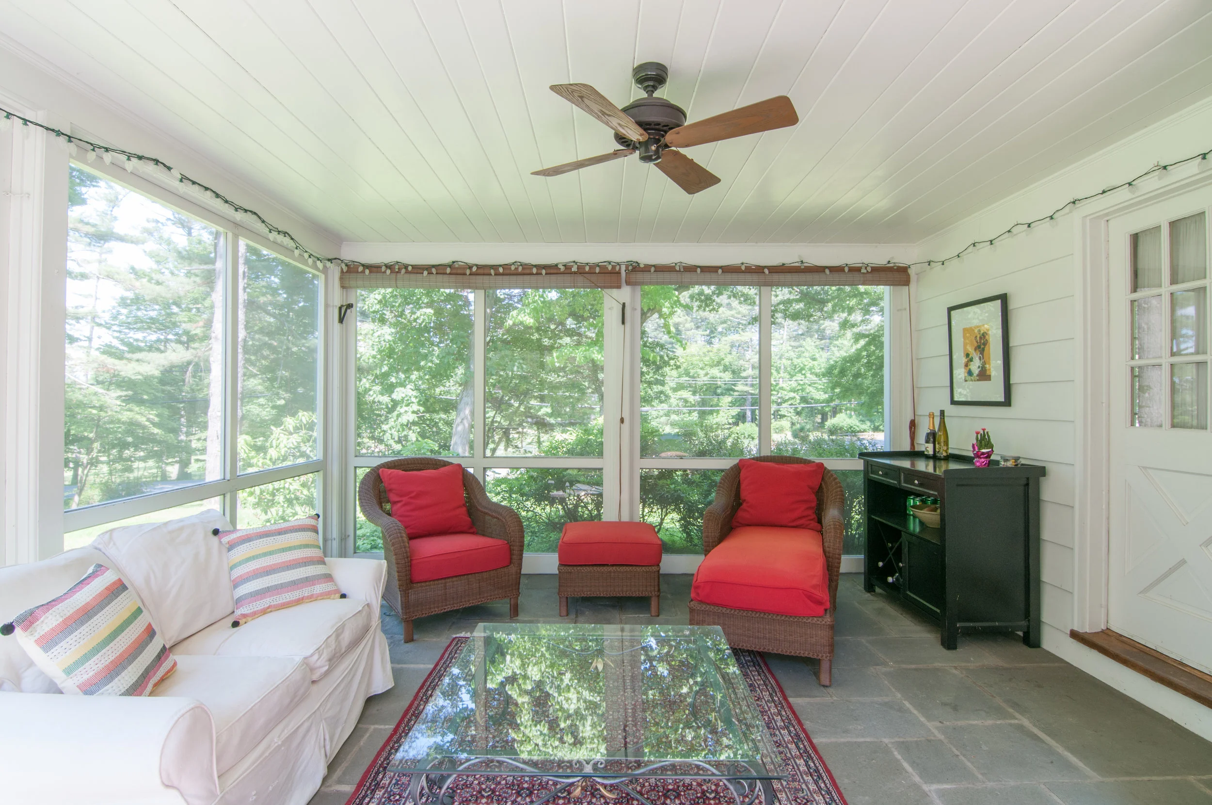 40-WHurleyRd-EnclosedPorch.jpg