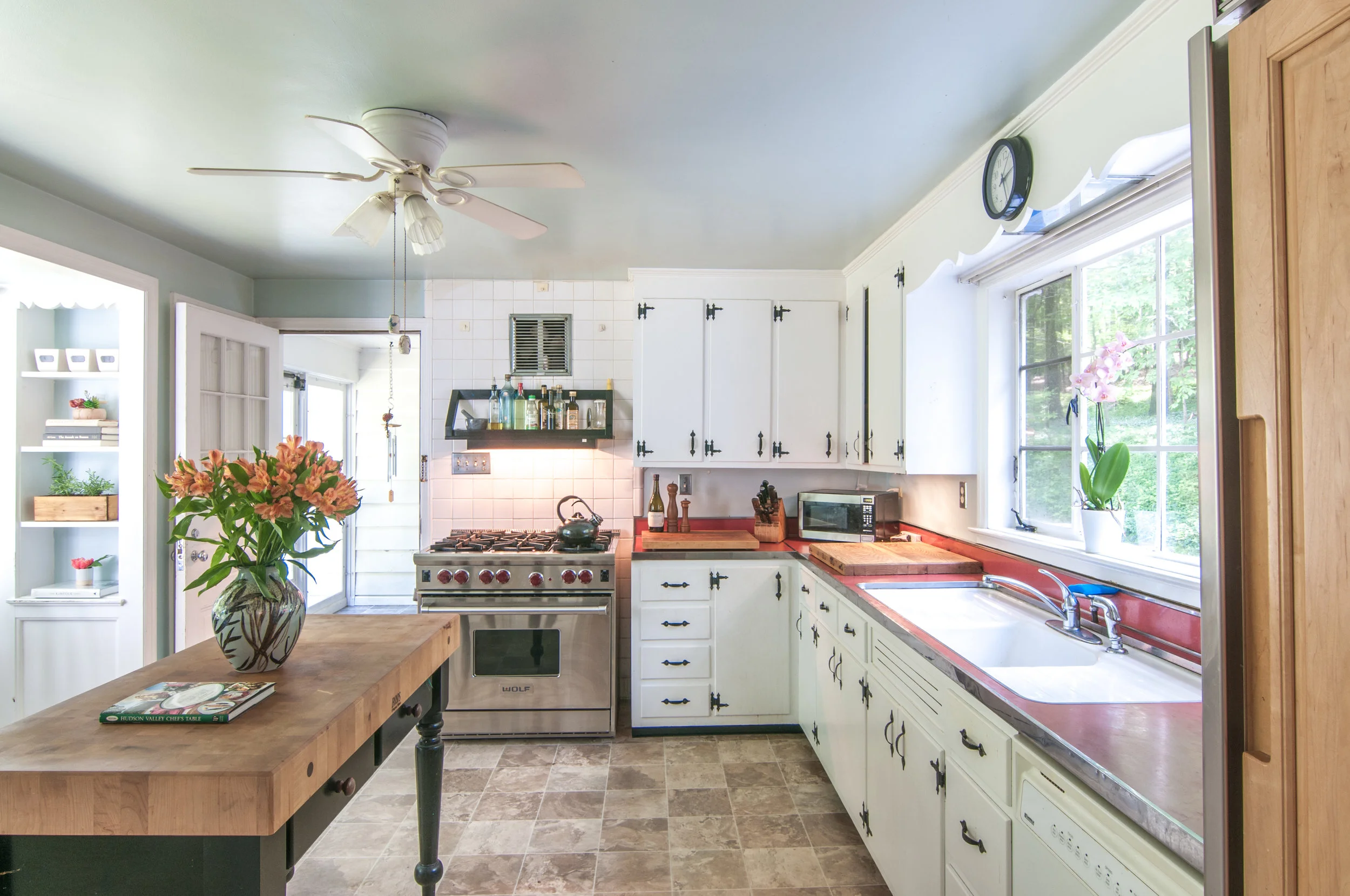 40-WHurleyRd-Kitchen.jpg