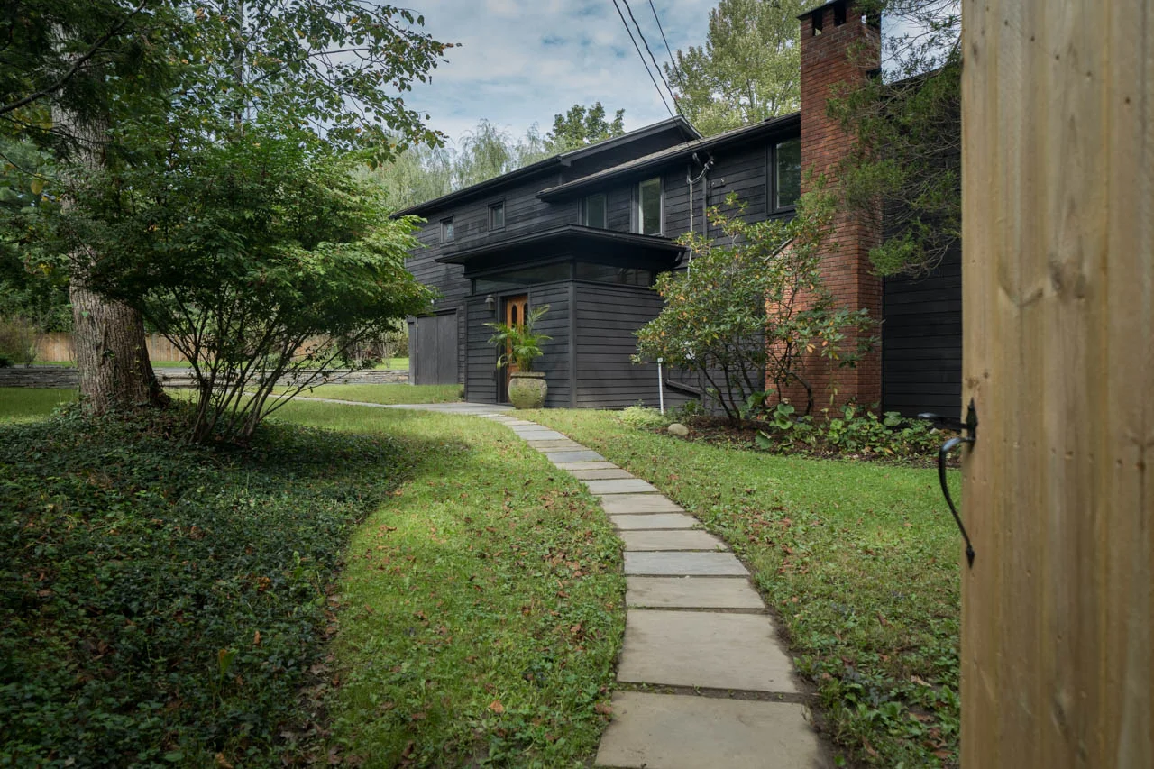 35-ElwynLn-Woodstock-NY-7303338.jpg