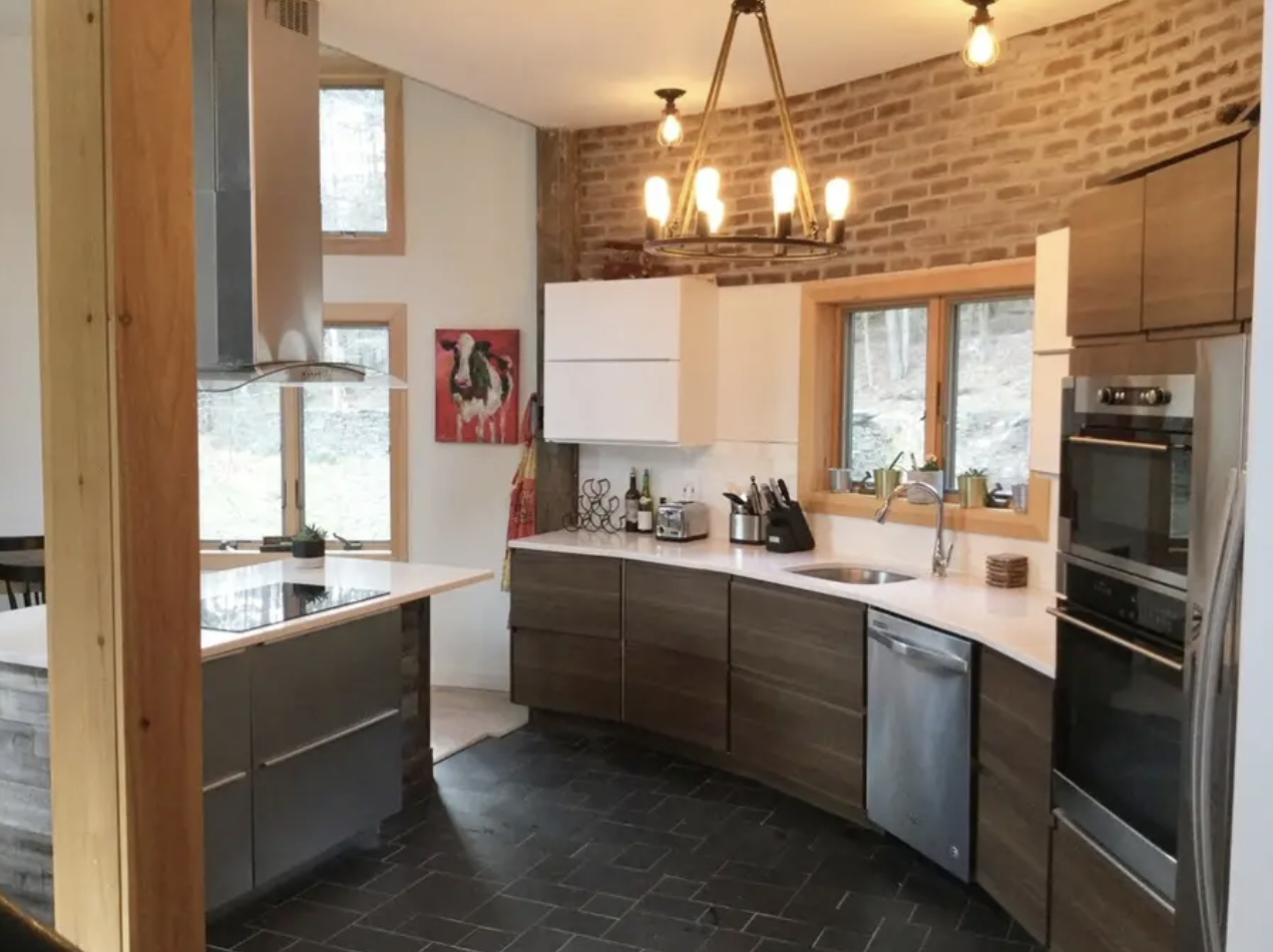 FawnHill-WillowNY_Kitchen2.png