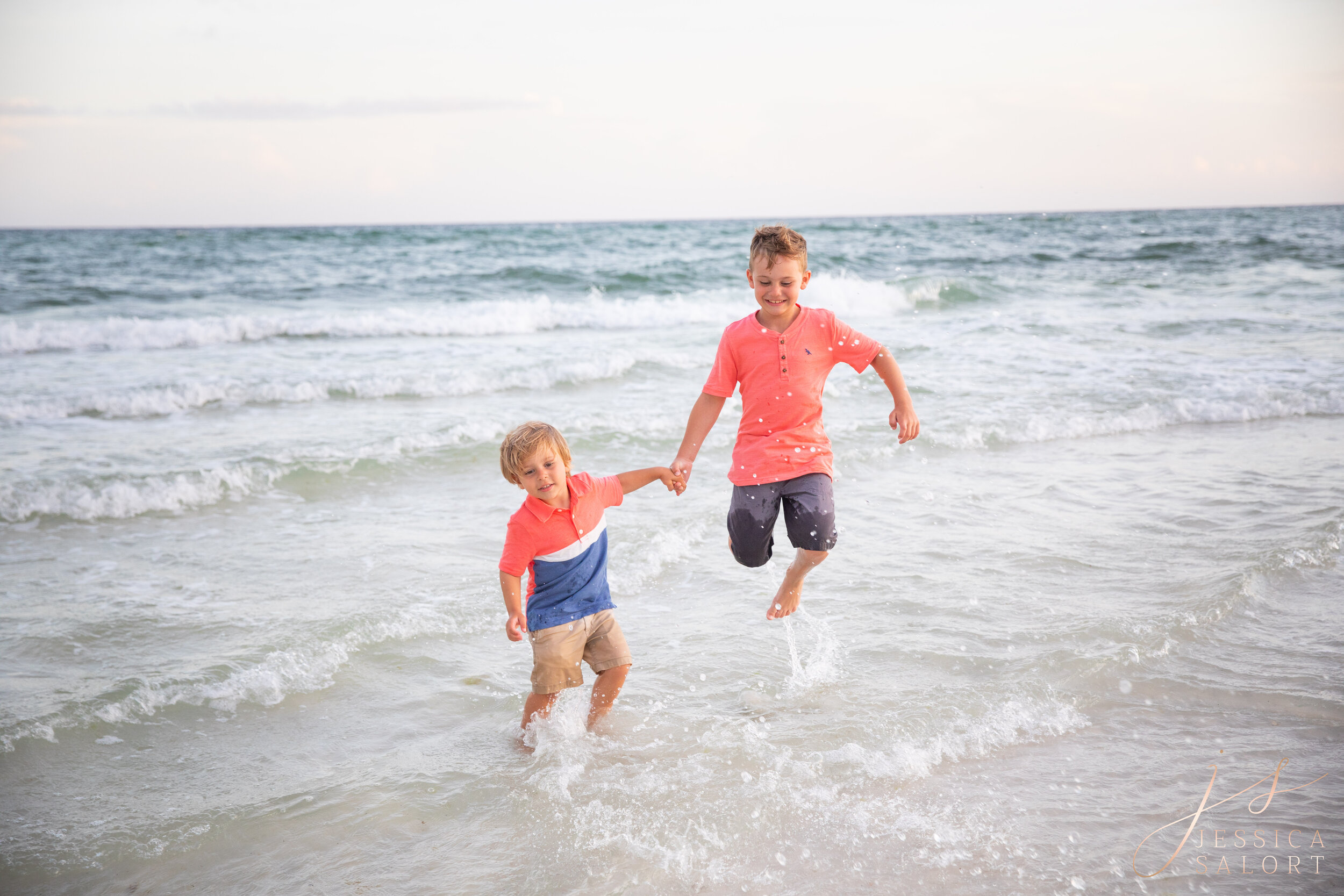 Jessica Salort, Navarre Beach Family Photographe