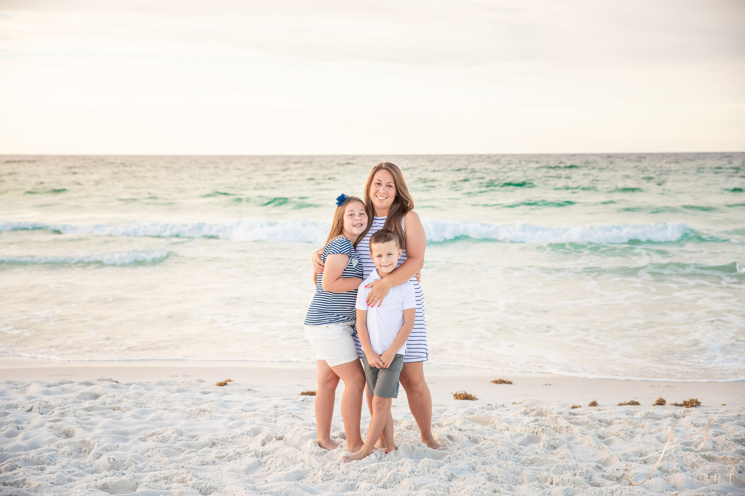 Jessica Salort, Navarre Beach Family Photographe