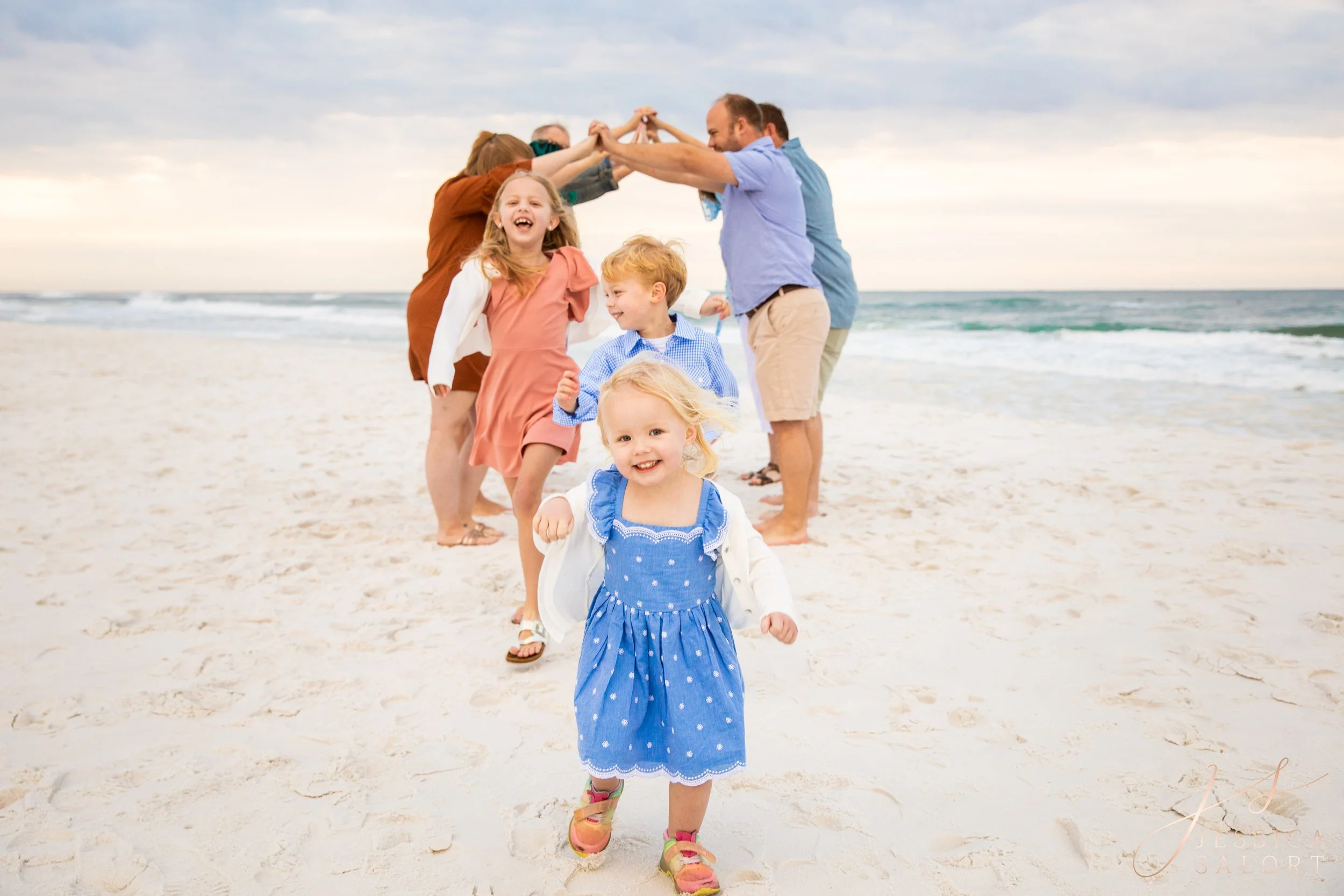 Jessica Salort, Navarre Beach Family Photographer