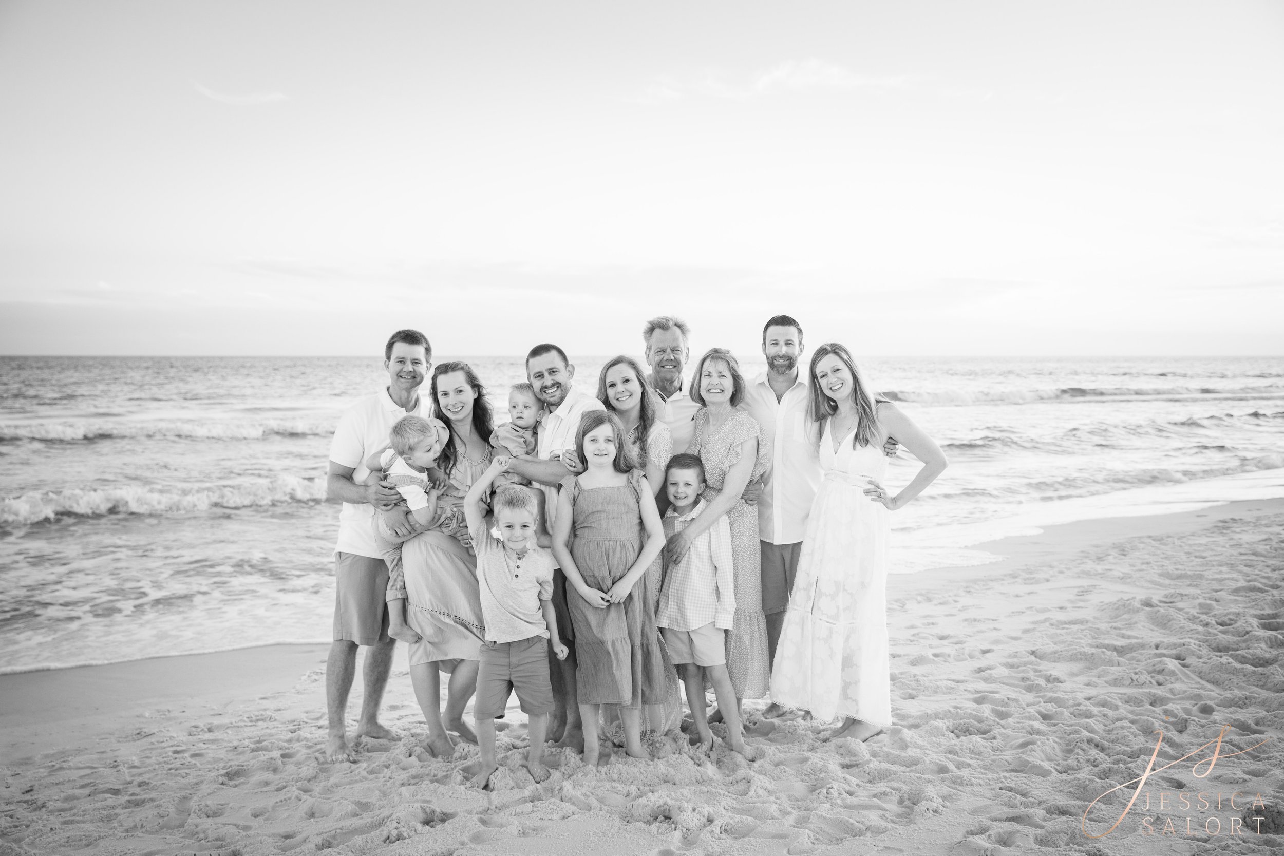 Jessica Salort, Navarre Beach Family Photographer