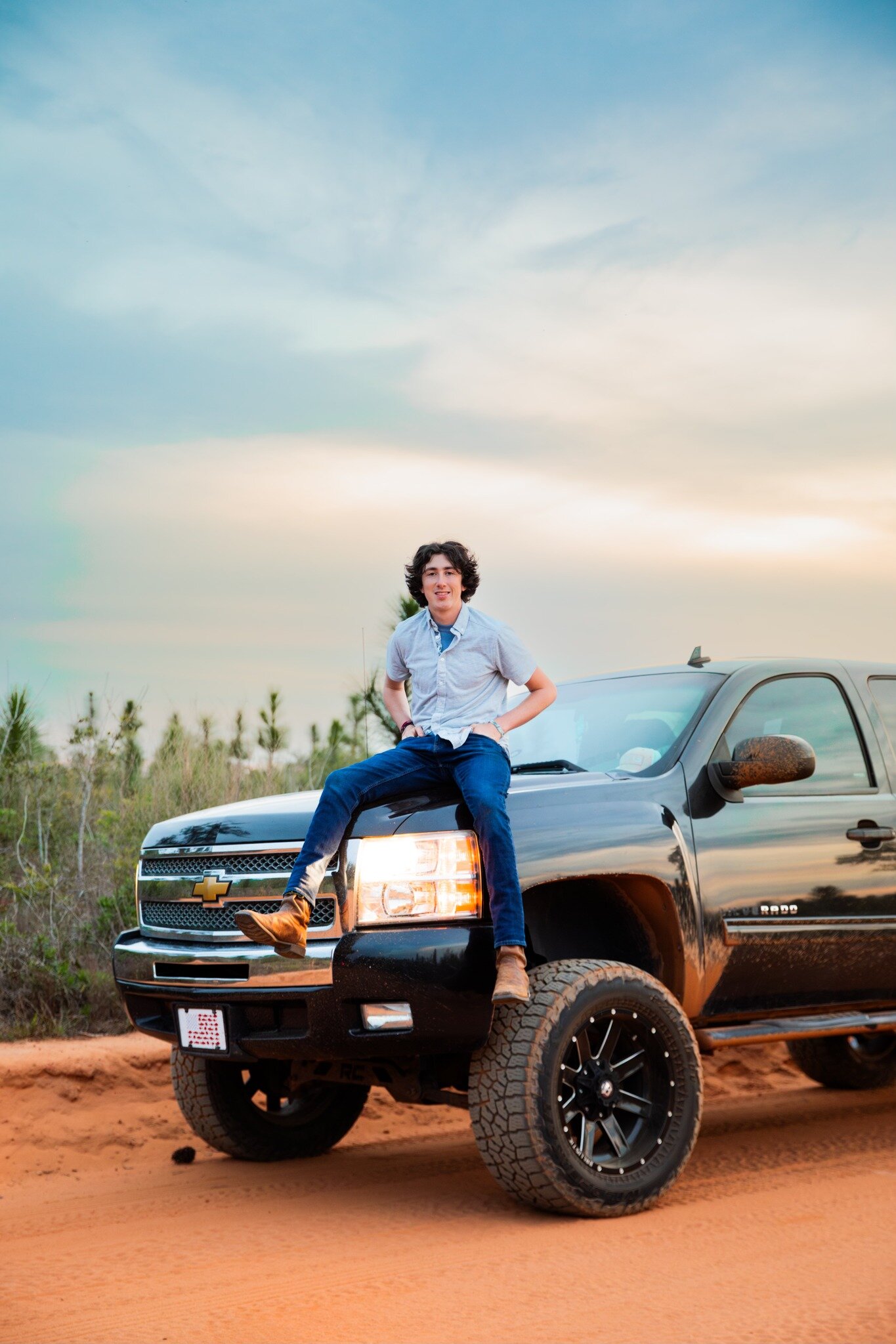 Where do I even begin with this senior???? He brought his truck and gorgeous hair! He was so photogenic and the night looked so cool as the backdrop! 

This is a cool location up 87 that would love to see your pretty faces for your next photos.

Scro