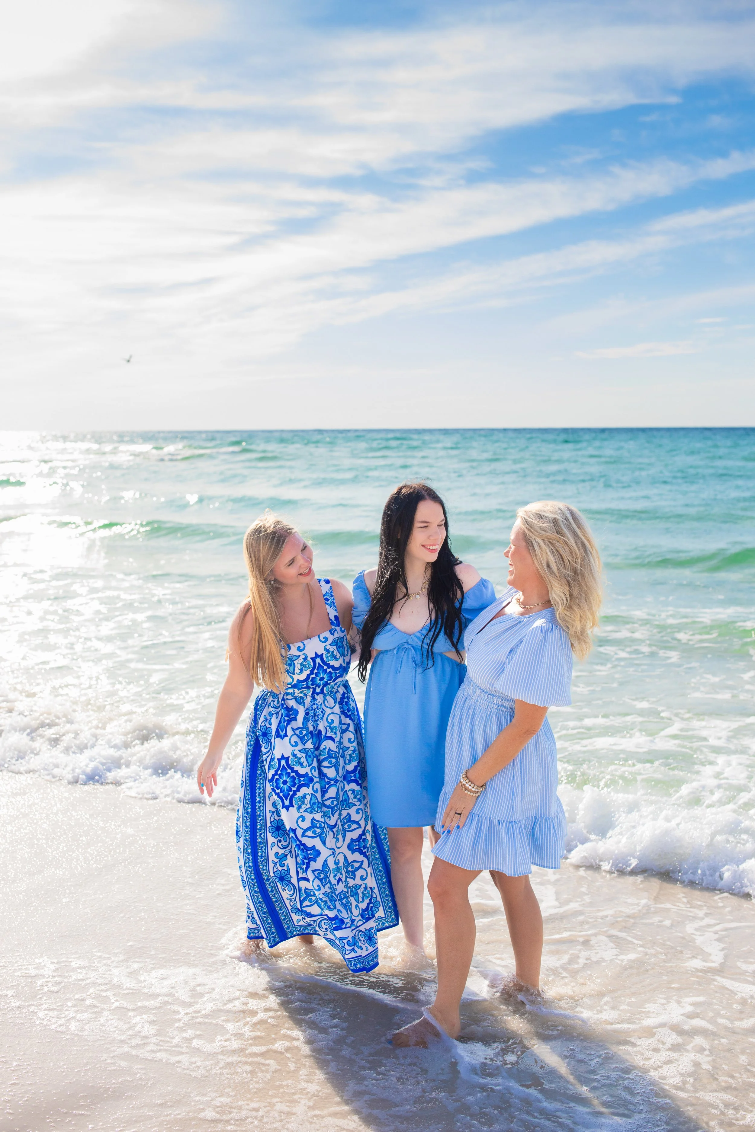 Blue is the perfect color for your next photos- Navarre Beach Photography - Jessica Salort Photographer