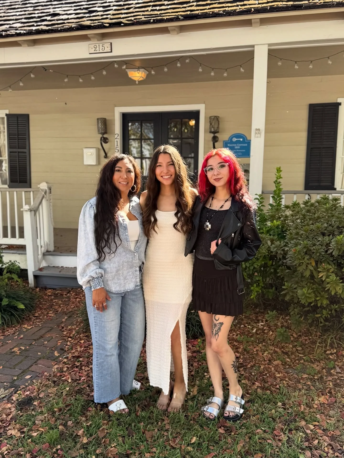 I&rsquo;m in my mother of the bride era. We looked high and low for the perfect dress for my little princess. 

Here&rsquo;s a picture of my two beautiful ladies.❤️❤️

www.jessicasalort.com
Follow along for more love &amp; light 📸 @jessicasalortphot