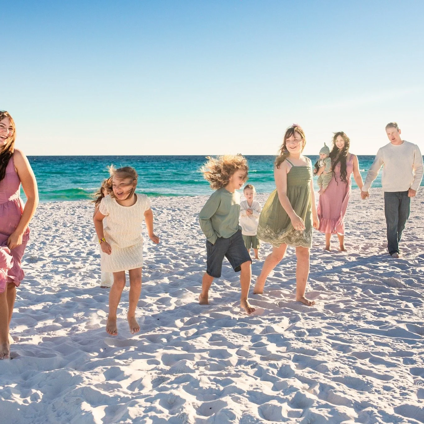 I have sessions available this weekend. I would love to get you on my schedule. Here is my calendar. Book today ⬇️⬇️⬇️

https://www.jessicasalortphotos.com/sunrise-morning-mini-sessions

Let&rsquo;s create magic together &rarr; www.jessicasalort.com
