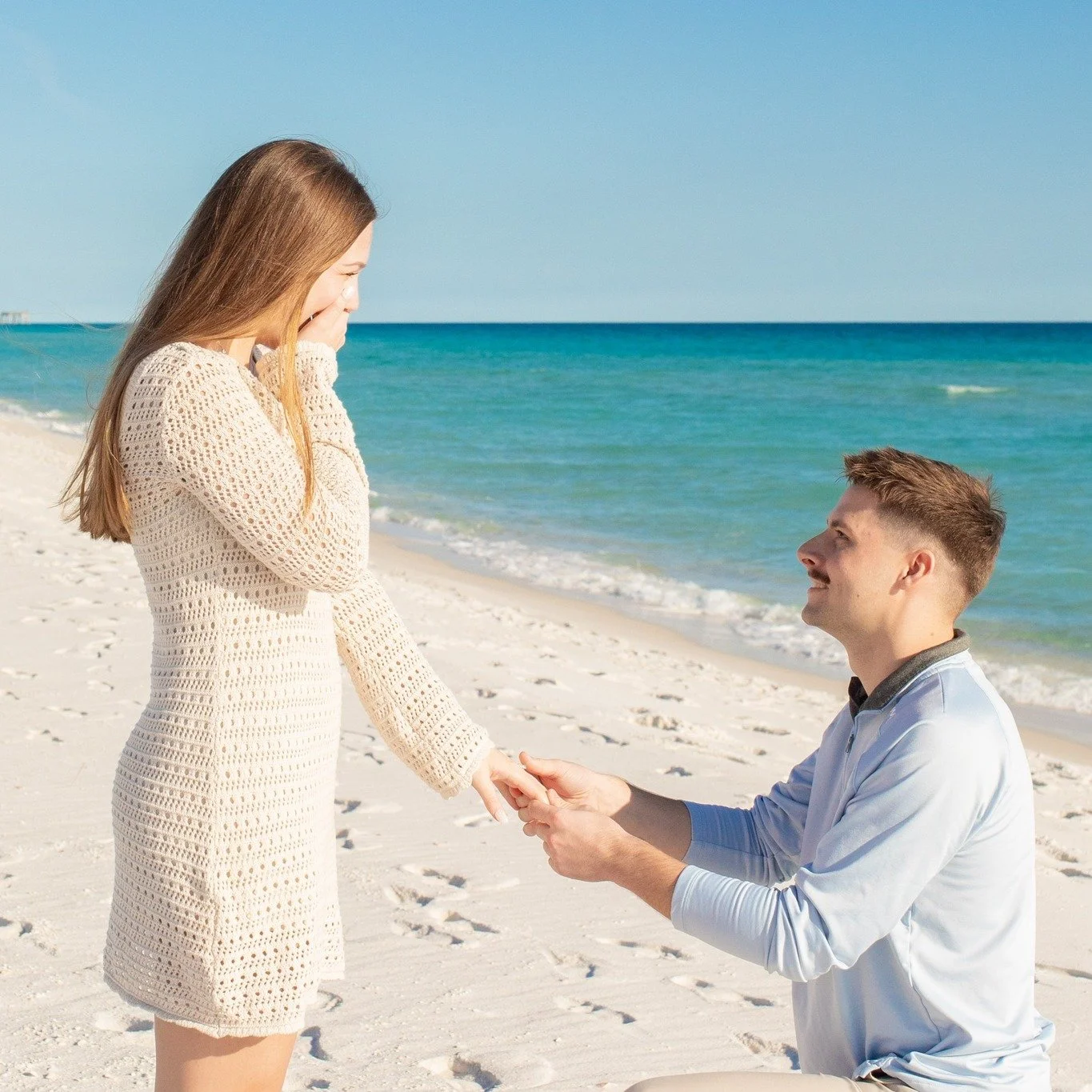 Another beautiful moment captured on Navarre Beach.

Let&rsquo;s create magic together &rarr; www.jessicasalort.com
Follow along for more love &amp; light 📸 @jessicasalortphotography
📞 Contact Jessica at (850) 313-1586
&ldquo;Your #1 choice for all