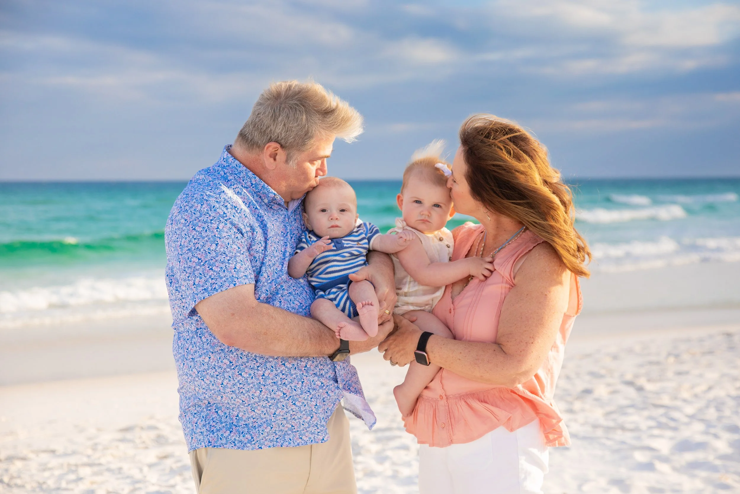 Grandparents are the heart and soul of families // Beach photography