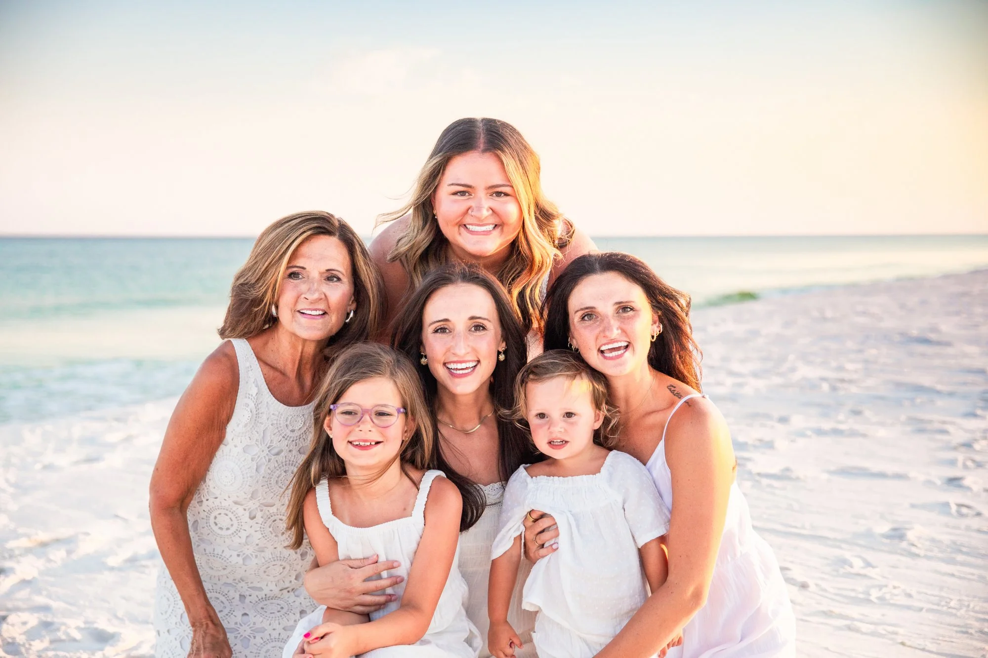 I laughed when someone had the nerve to complain that I took too many photos. Let me be clear, I sure do!!! Do you know how many images I may have to get to make sure you are all looking at the camera? And it's not just the kids. I'm also scanning yo